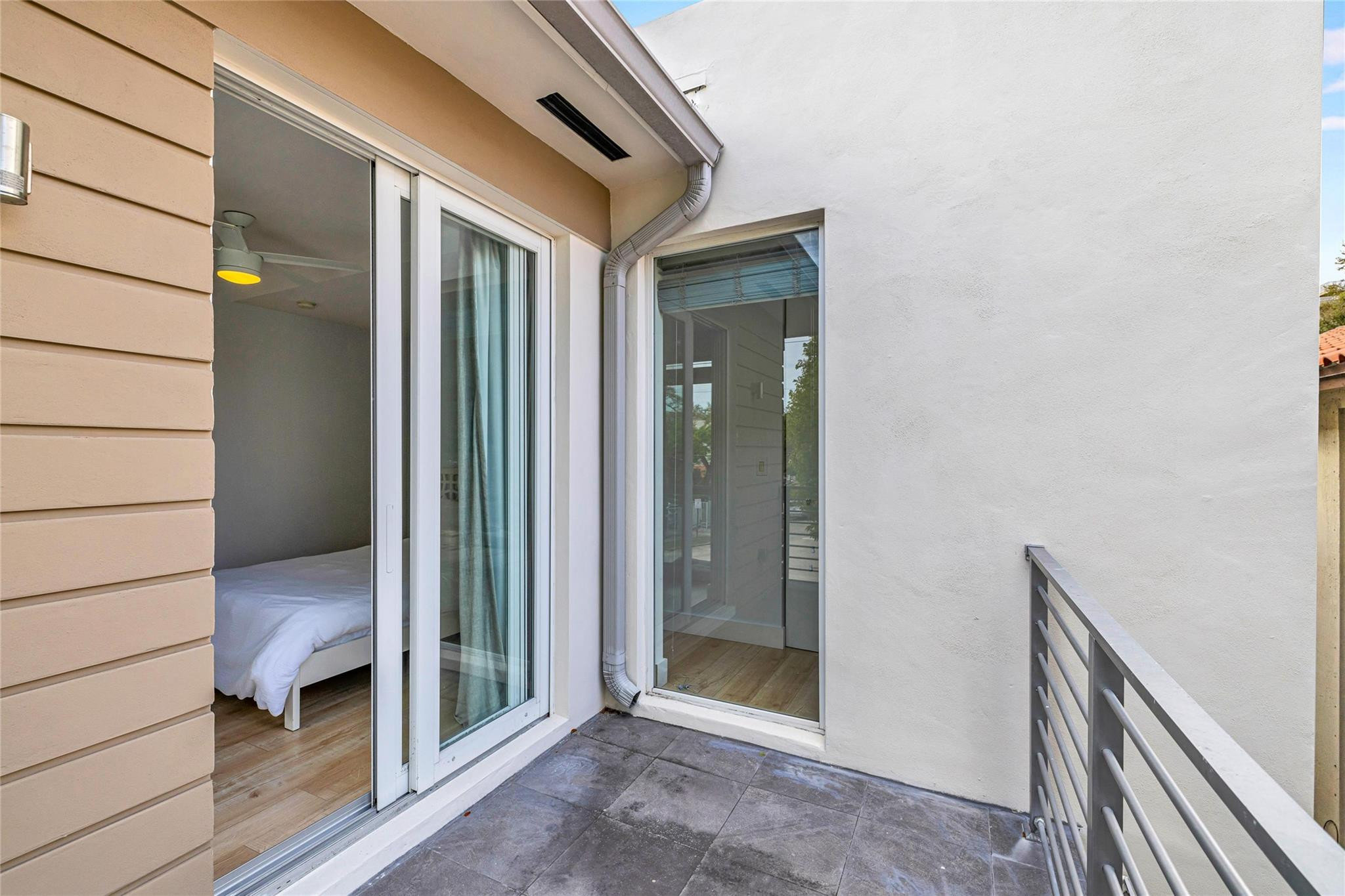 2240 SW 16th Ave 2240