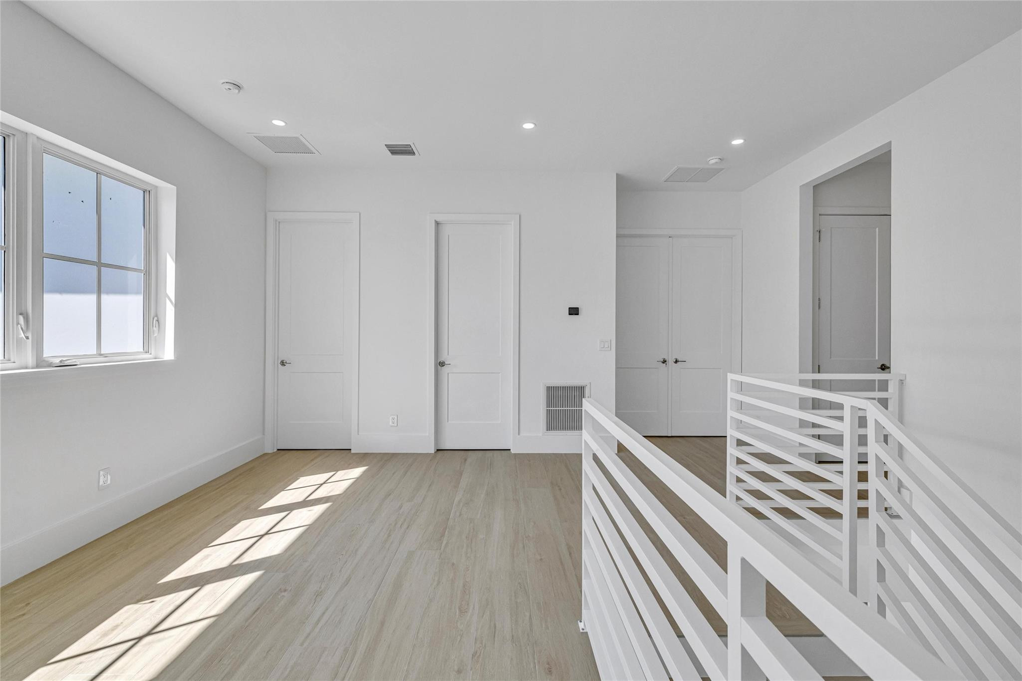 620 NE 15th Ave