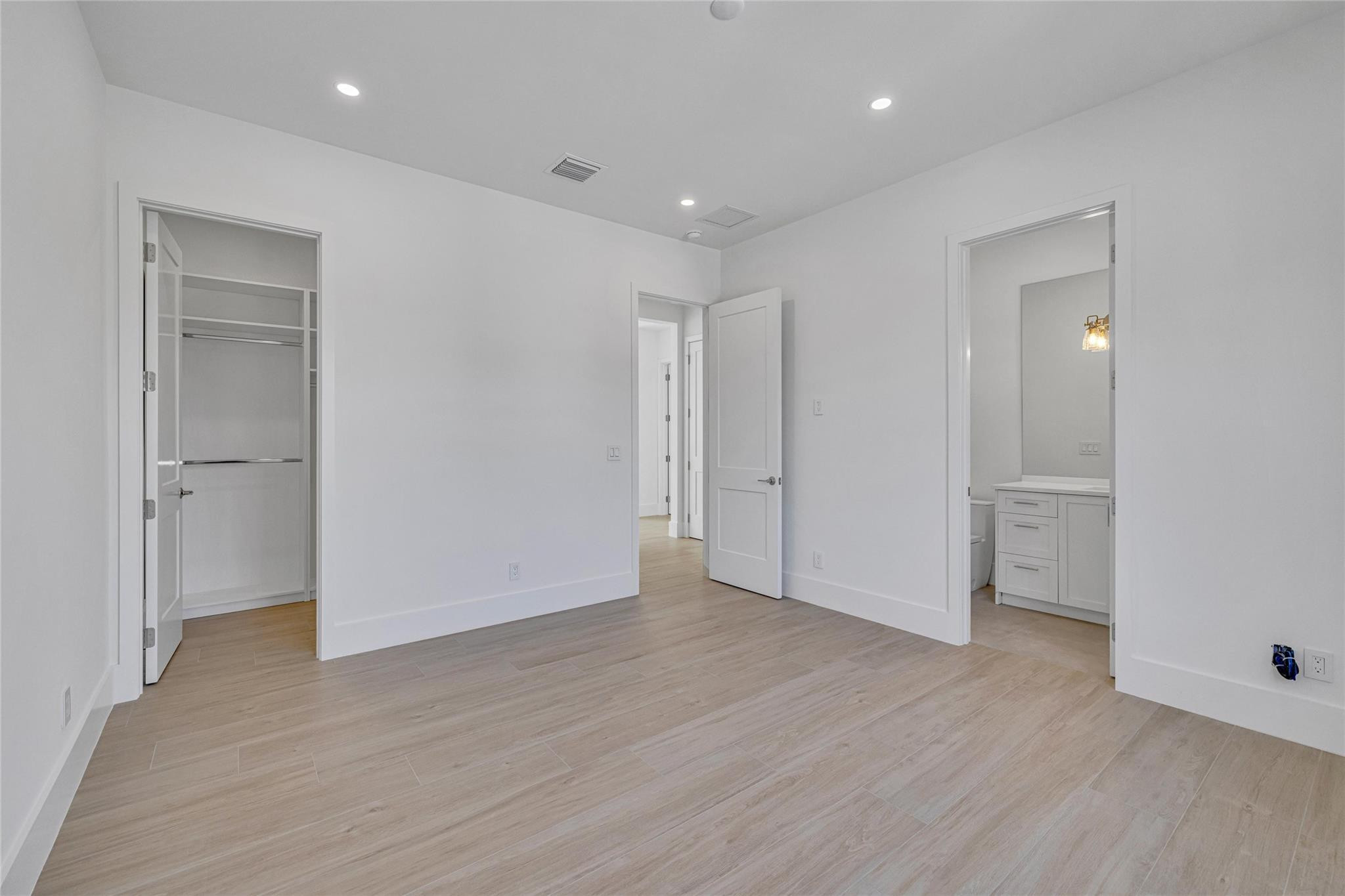 620 NE 15th Ave