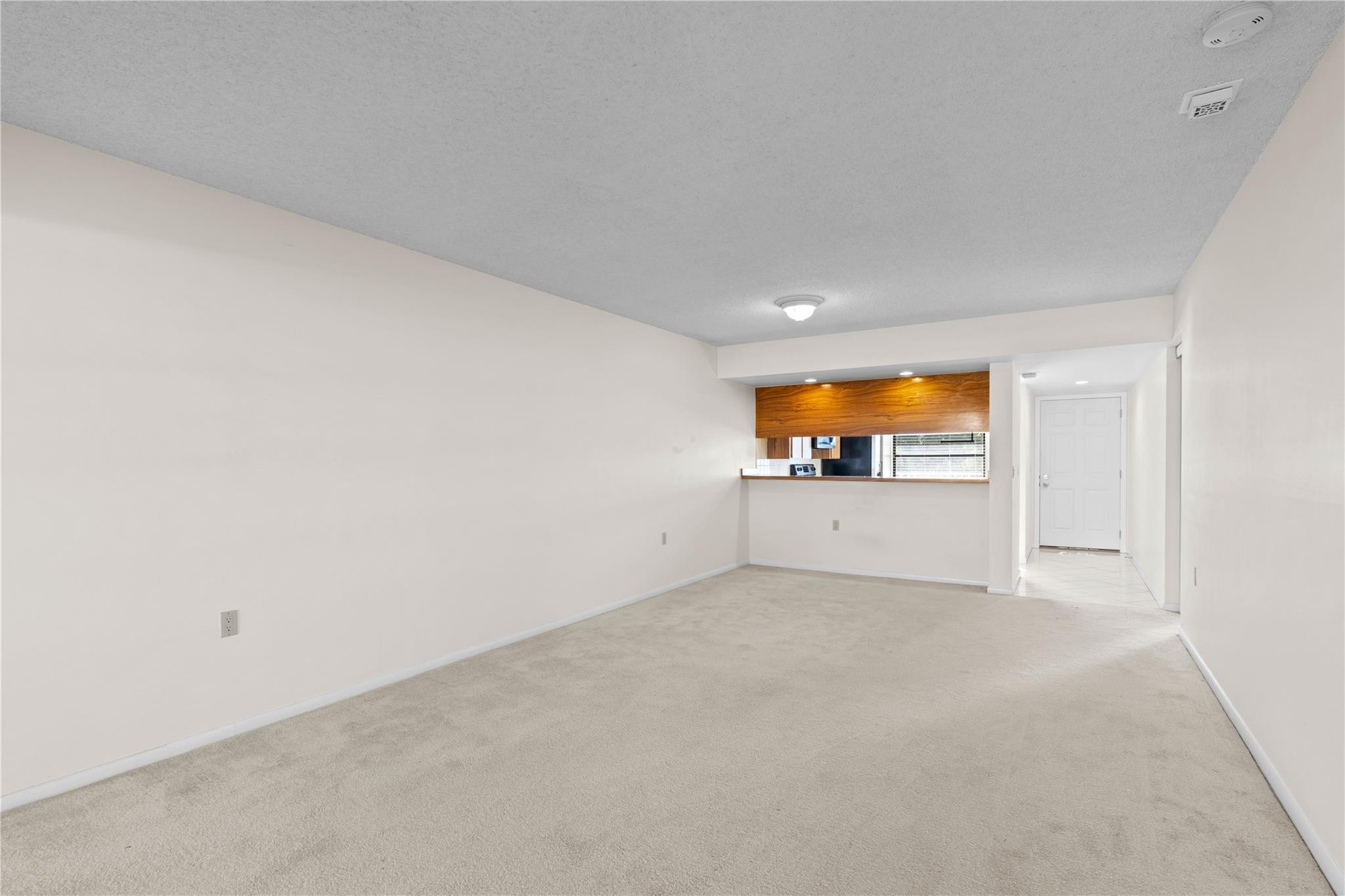 3650 Whitehall Dr 201