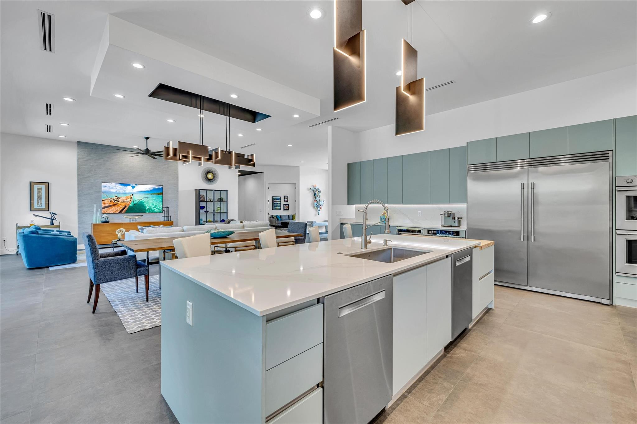 419 NE 22nd Street