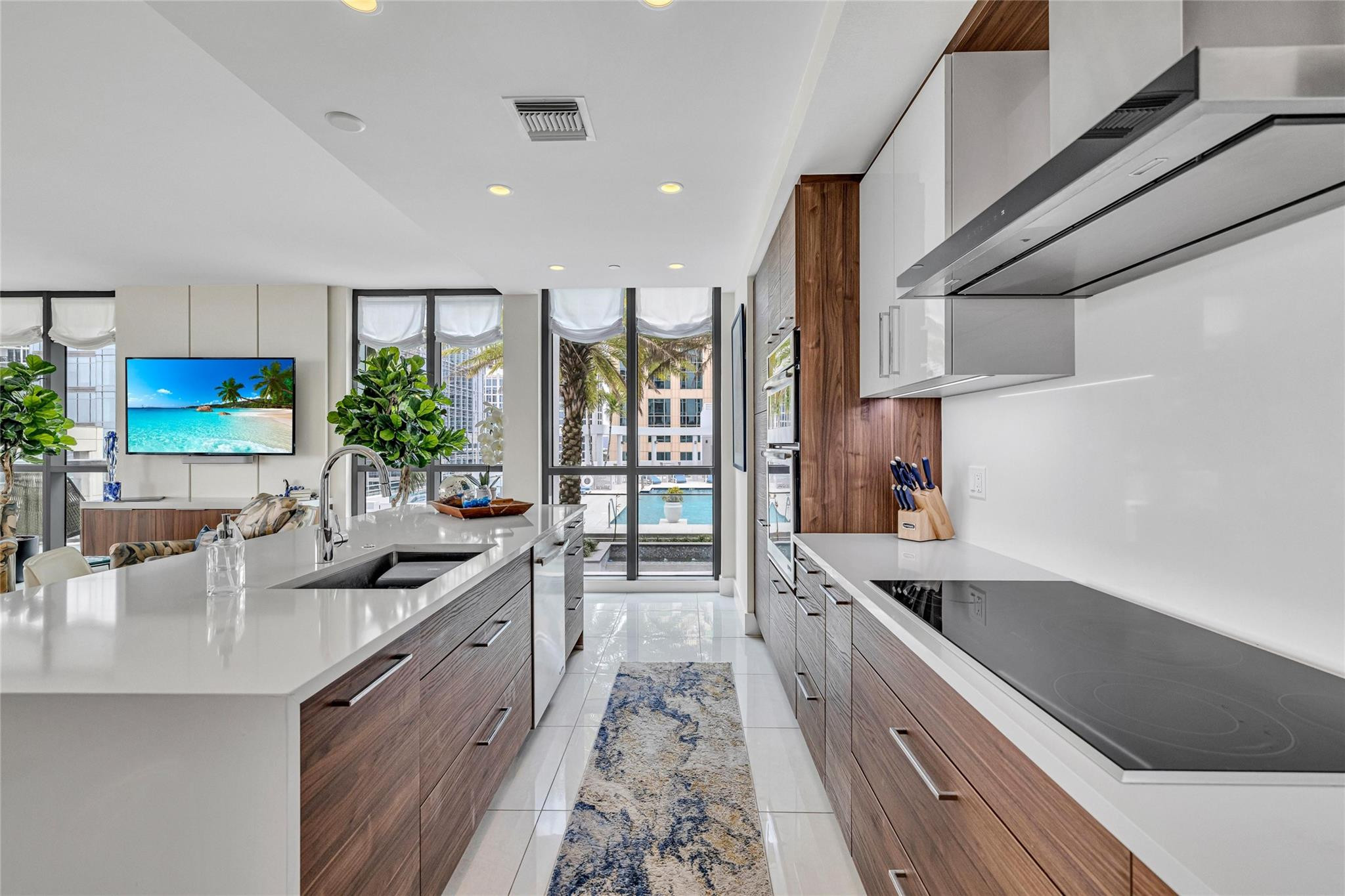 100 E Las Olas Blvd 1701