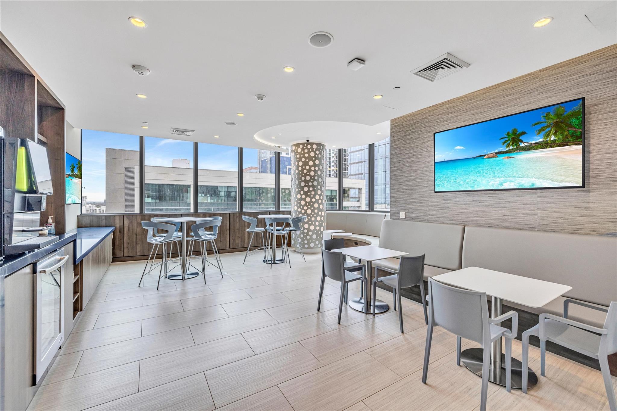 100 E Las Olas Blvd 1701