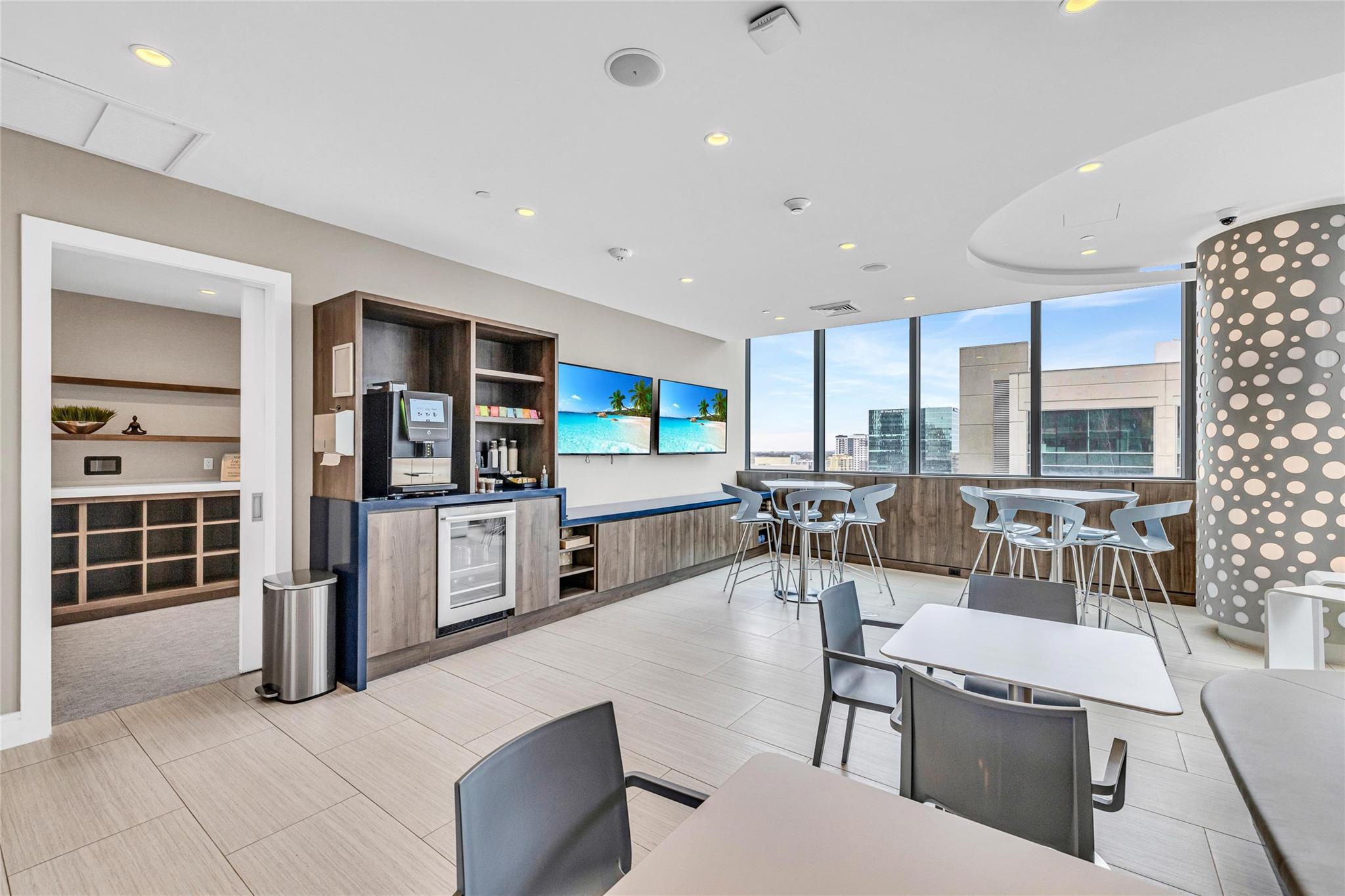 100 E Las Olas Blvd 1701