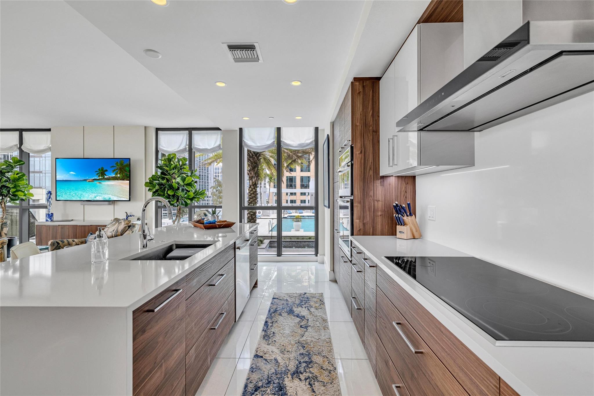 100 E Las Olas Blvd 1701