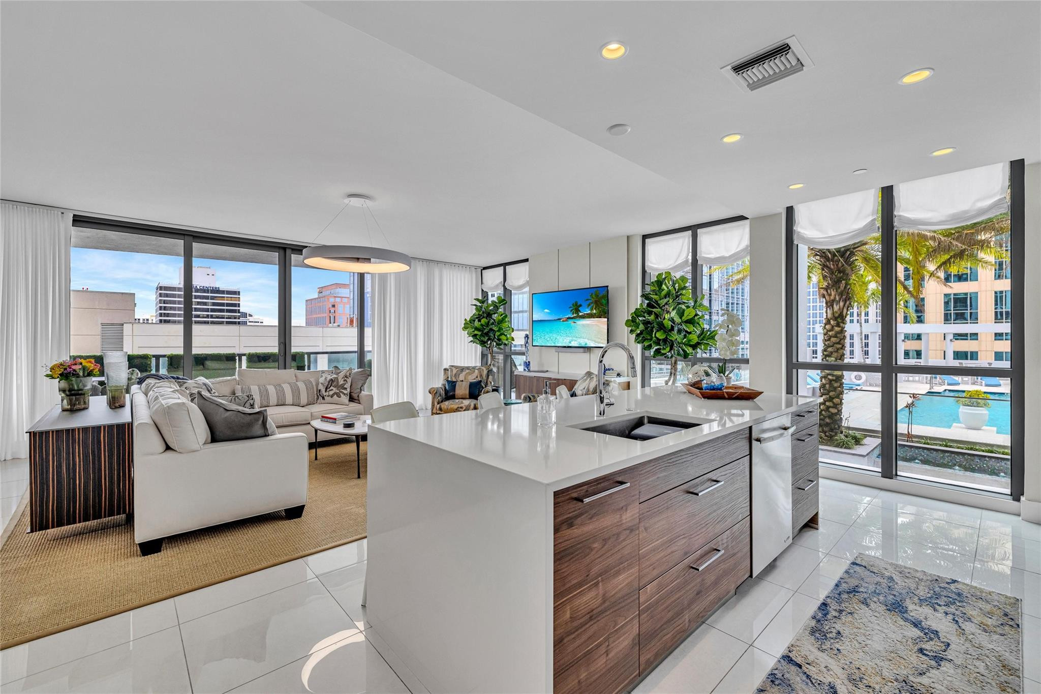 100 E Las Olas Blvd 1701