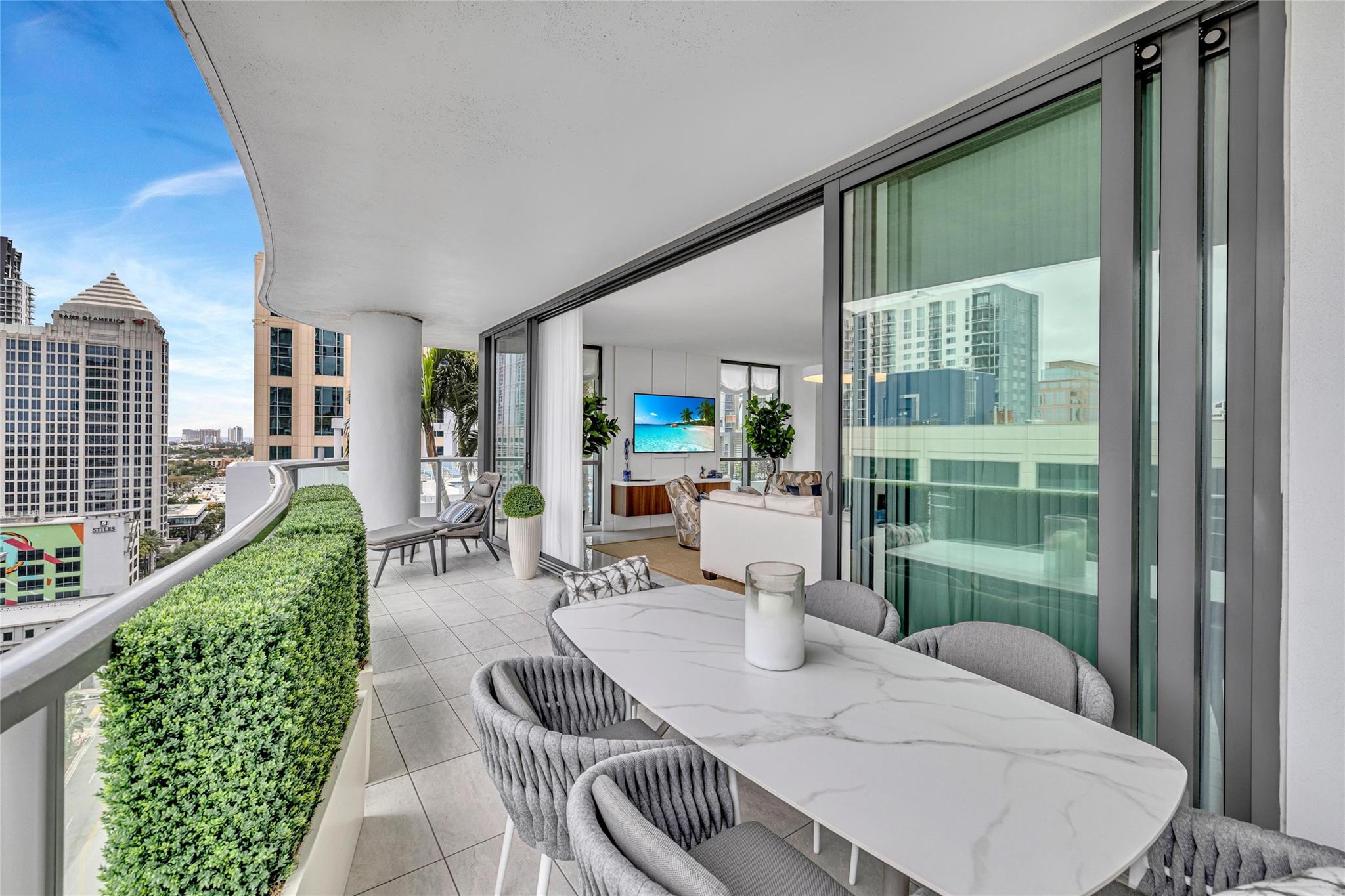 100 E Las Olas Blvd 1701