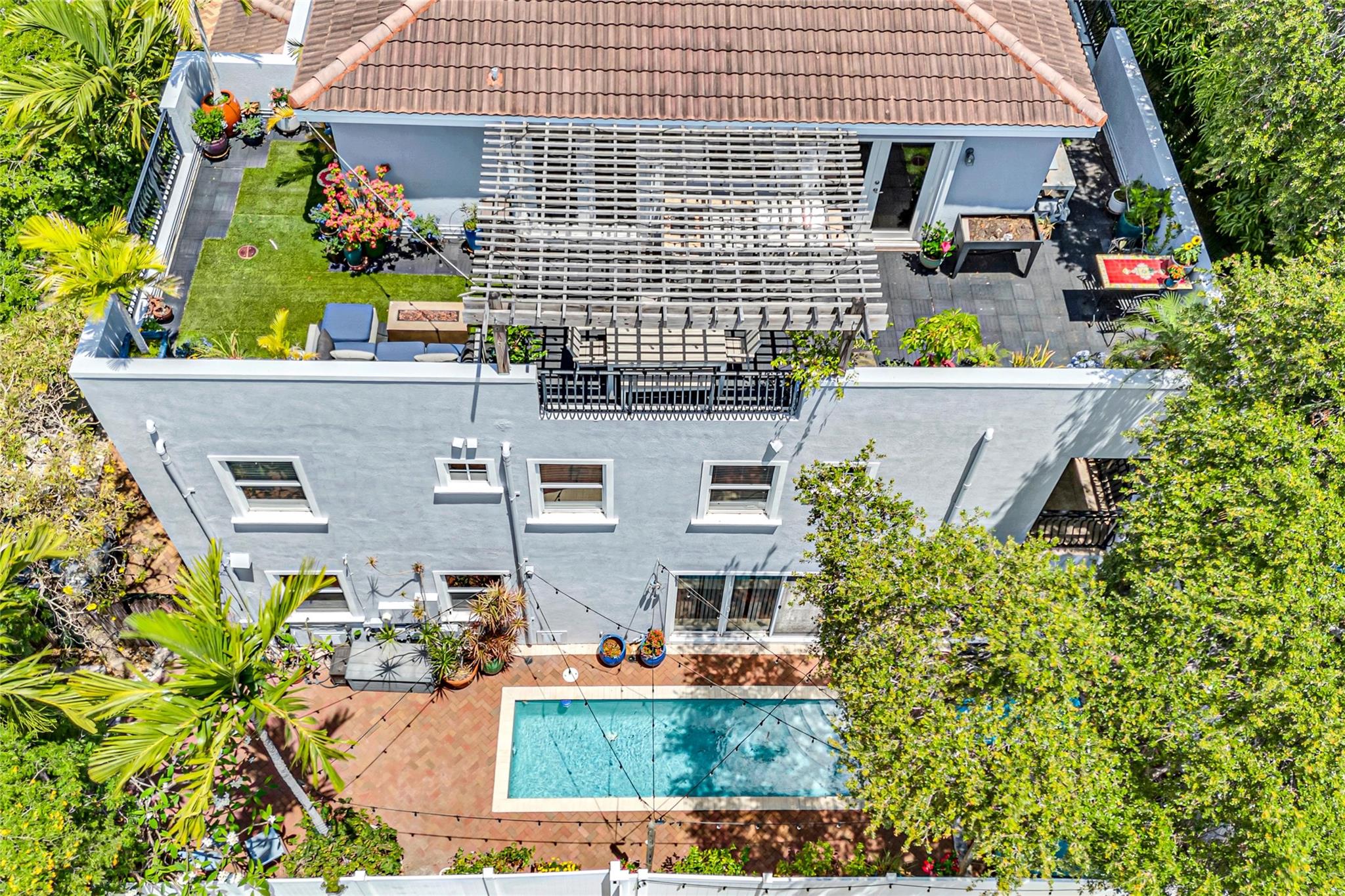 488 SW 5th Ave 488