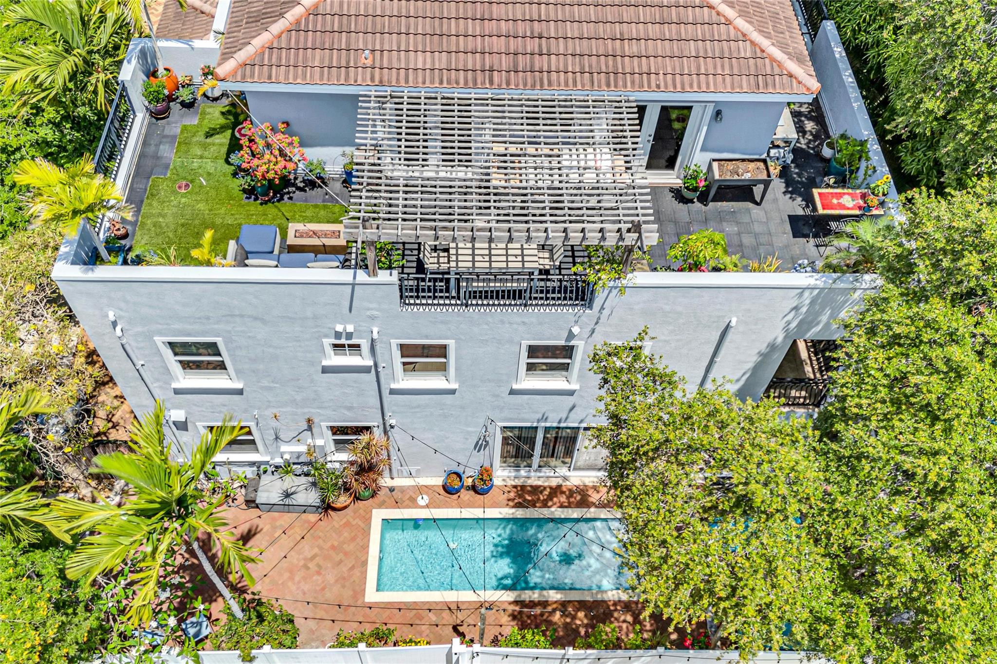 488 SW 5th Ave 488