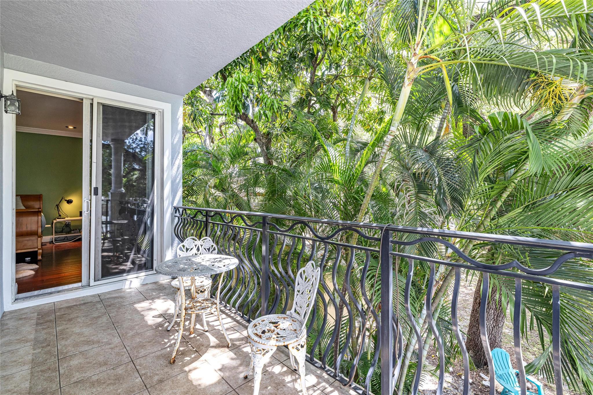 488 SW 5th Ave 488
