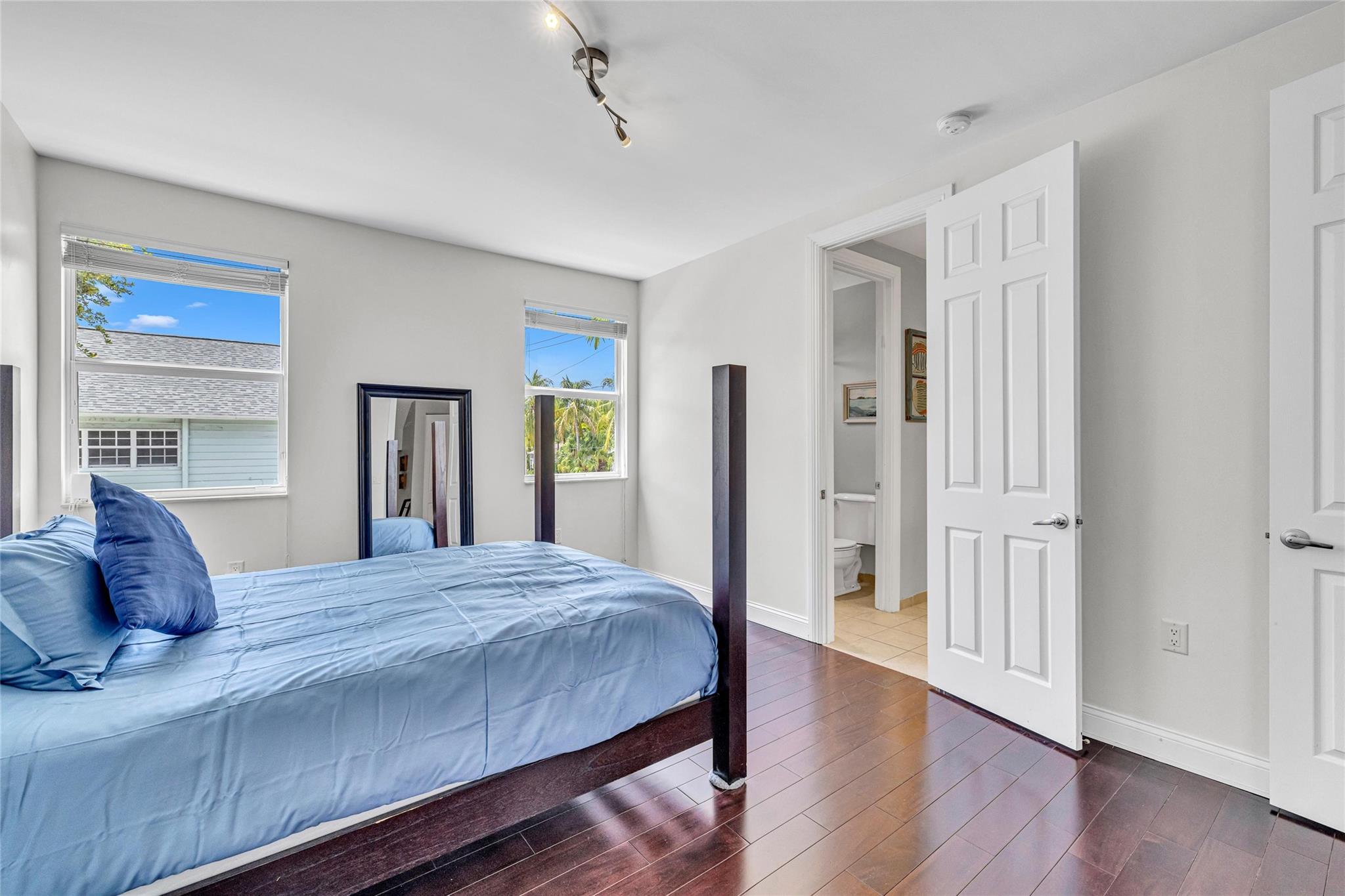 488 SW 5th Ave 488