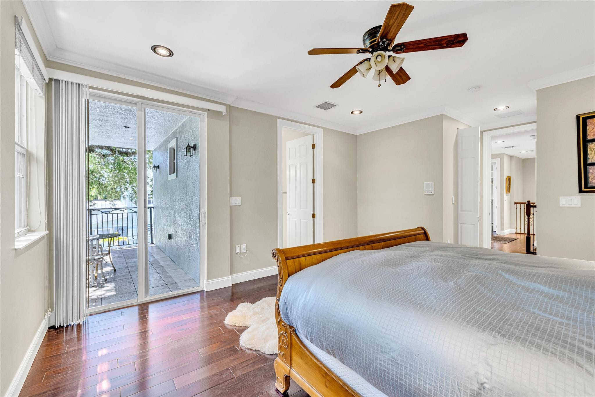 488 SW 5th Ave 488