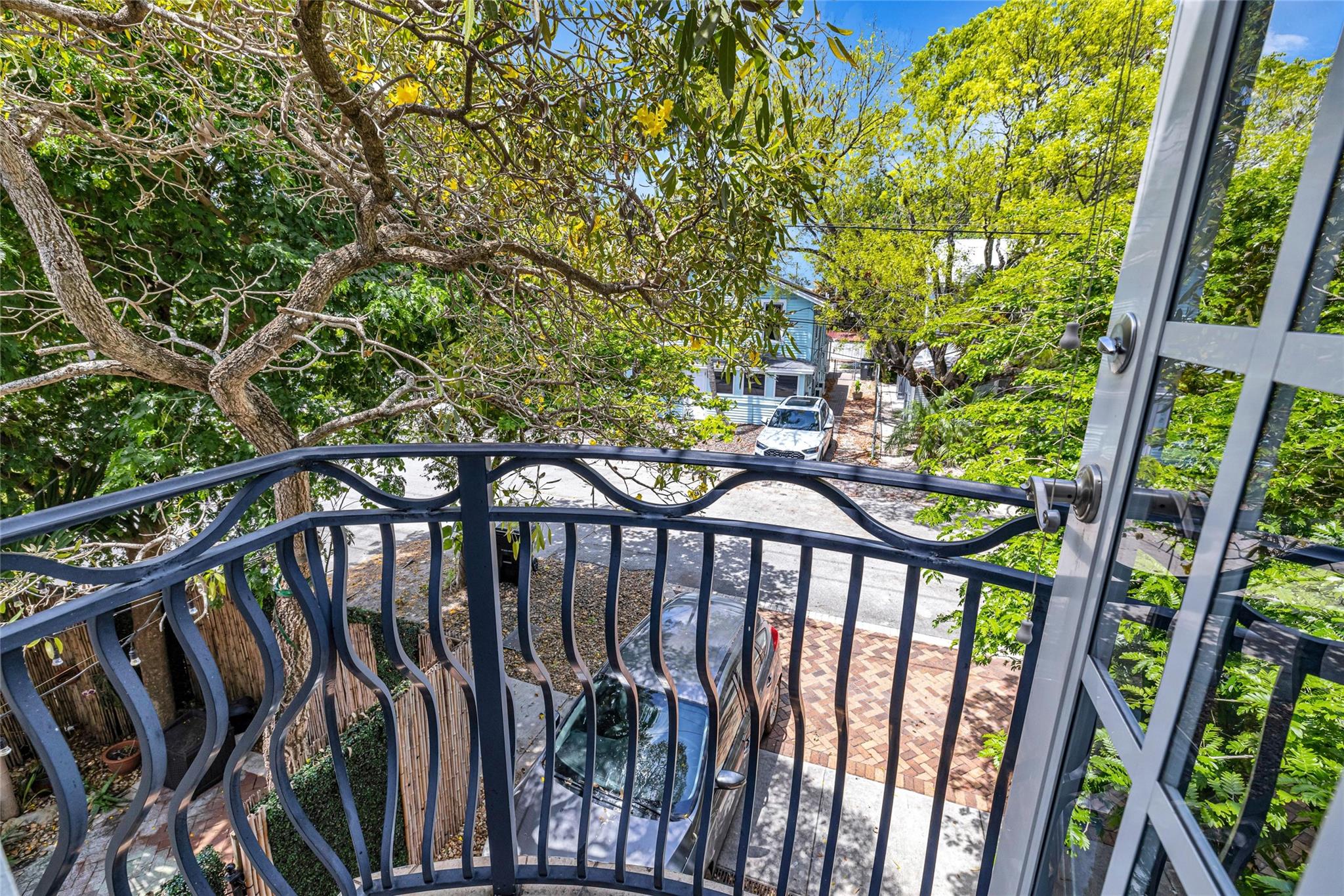 488 SW 5th Ave 488