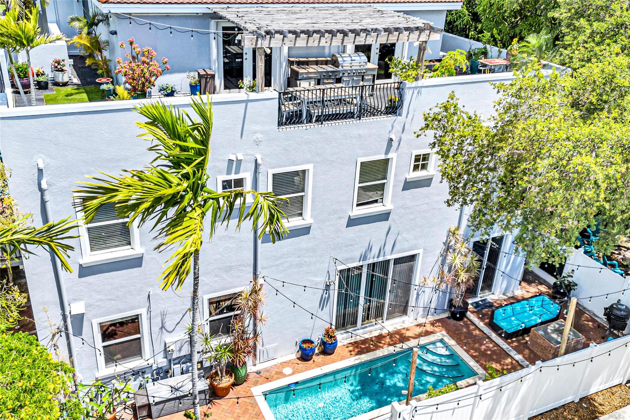 488 SW 5th Ave 488