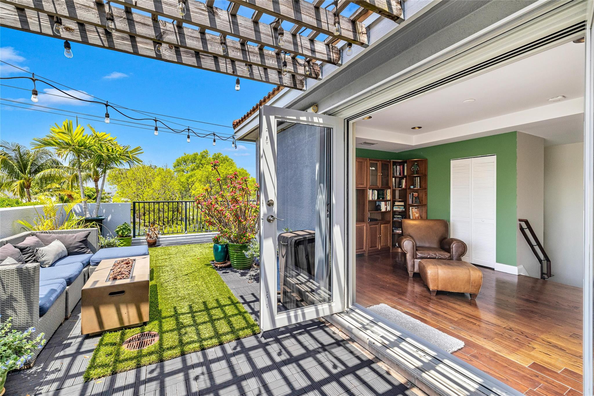 488 SW 5th Ave 488