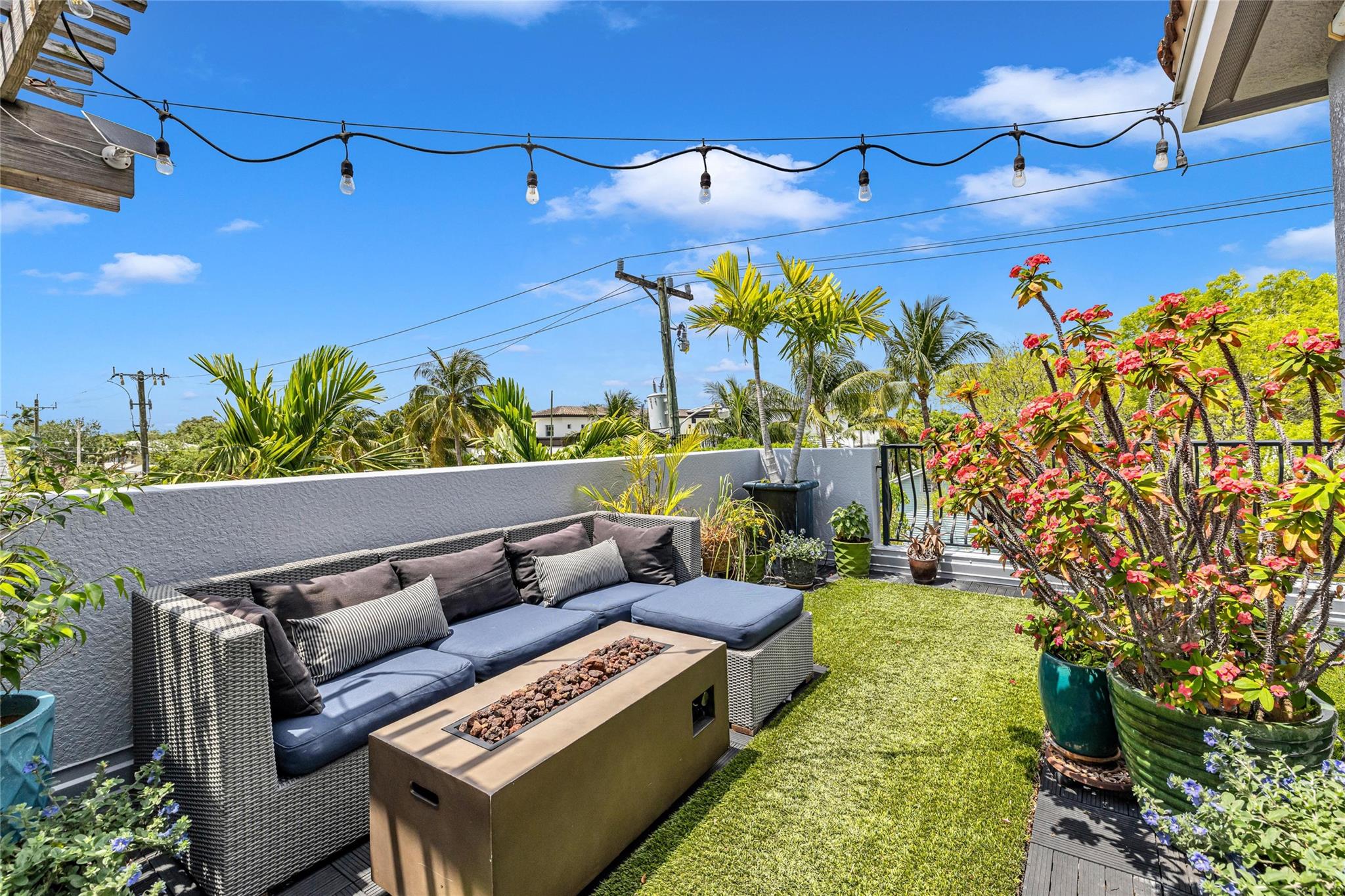 488 SW 5th Ave 488