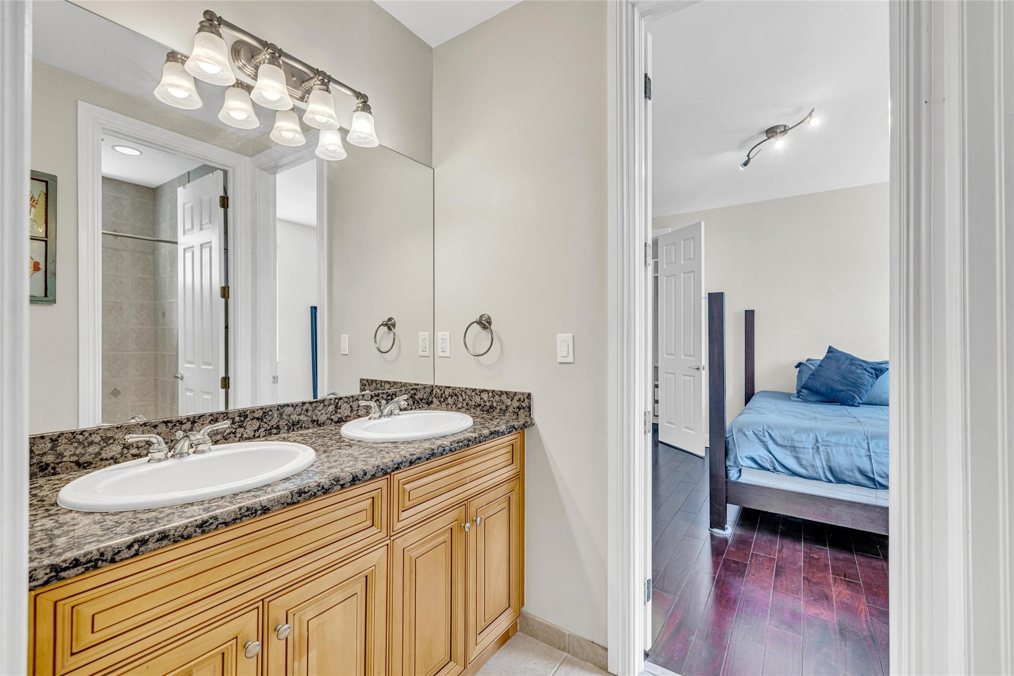 488 SW 5th Ave 488