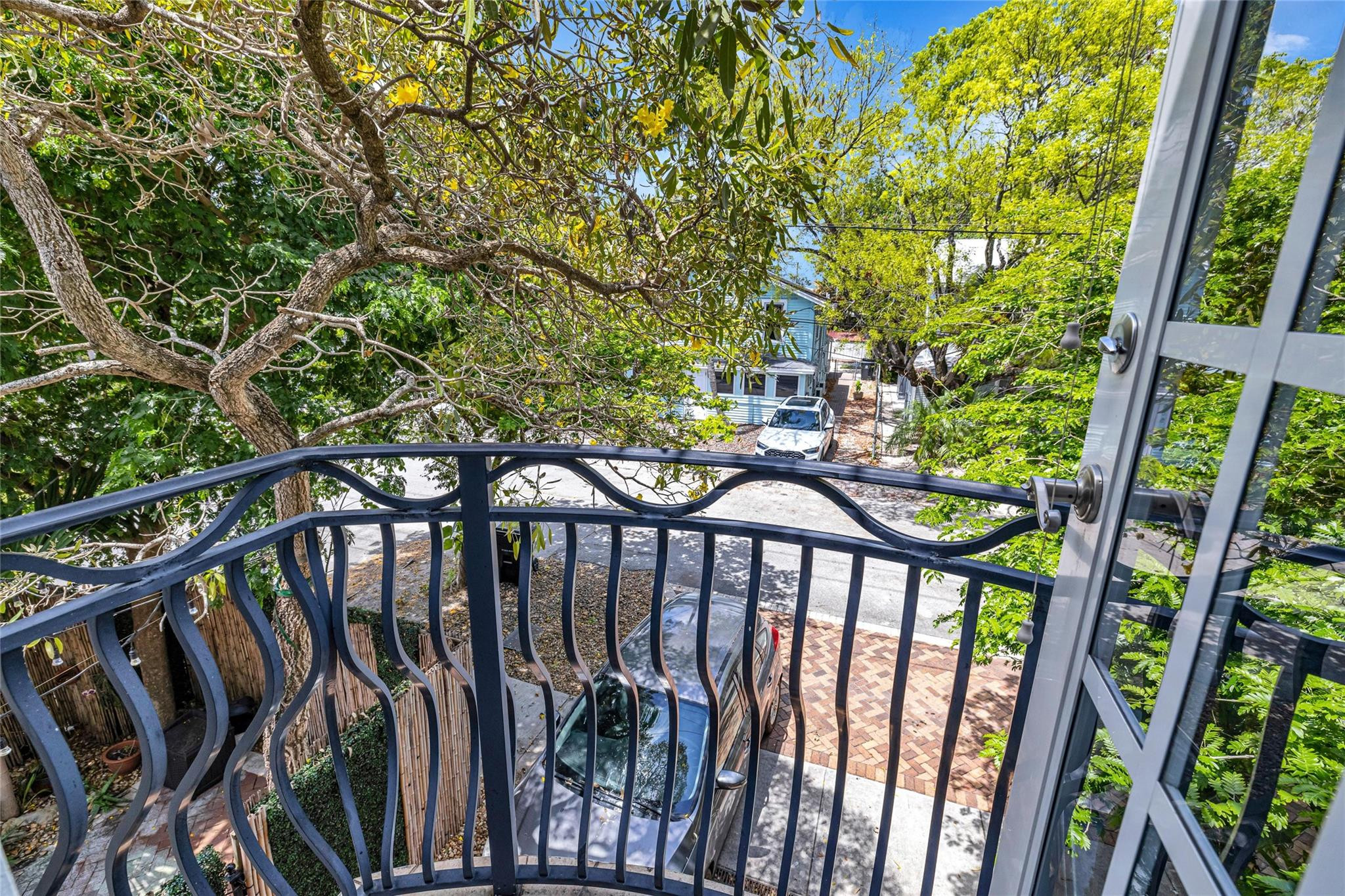 488 SW 5th Ave 488