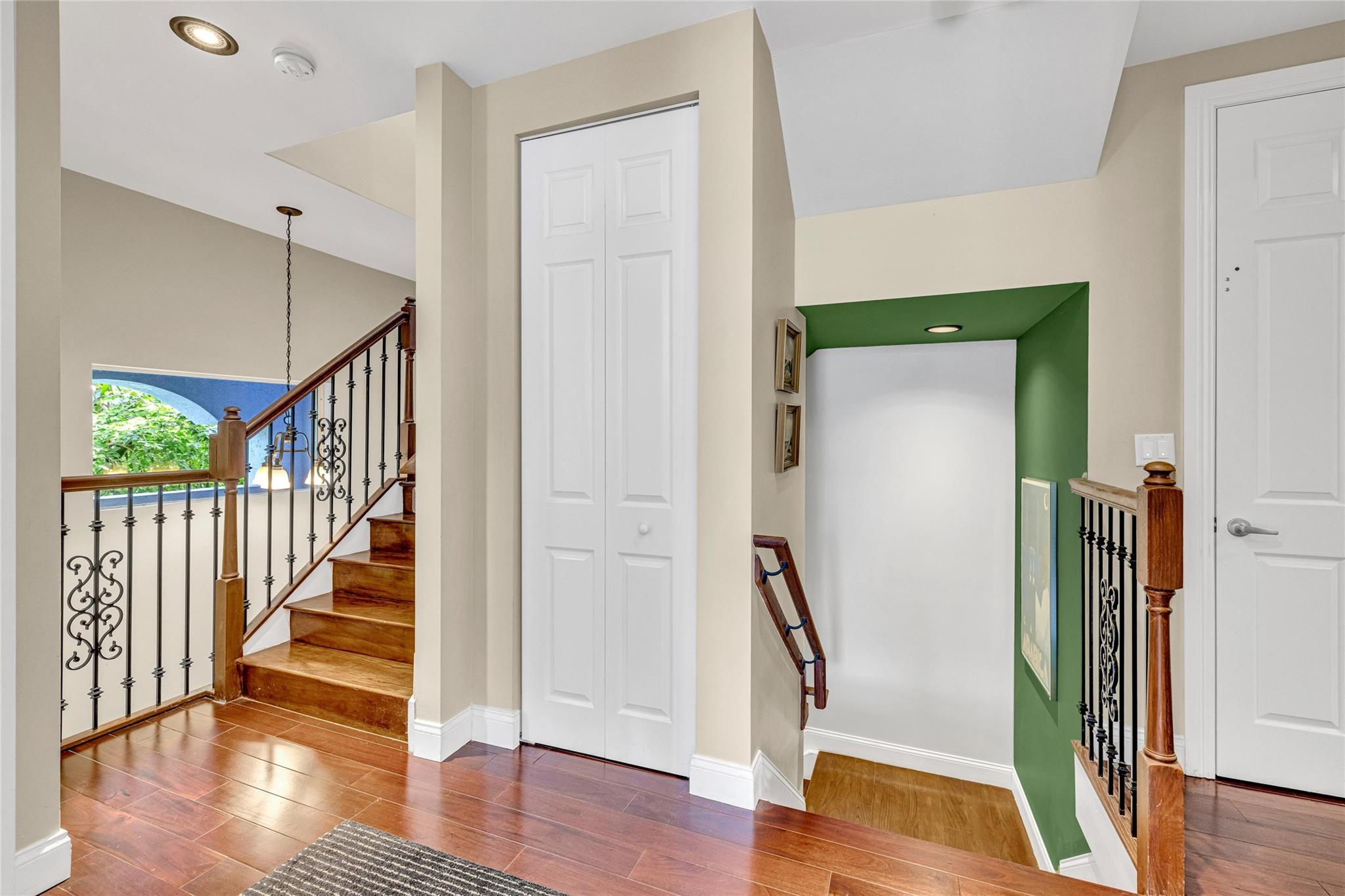 488 SW 5th Ave 488