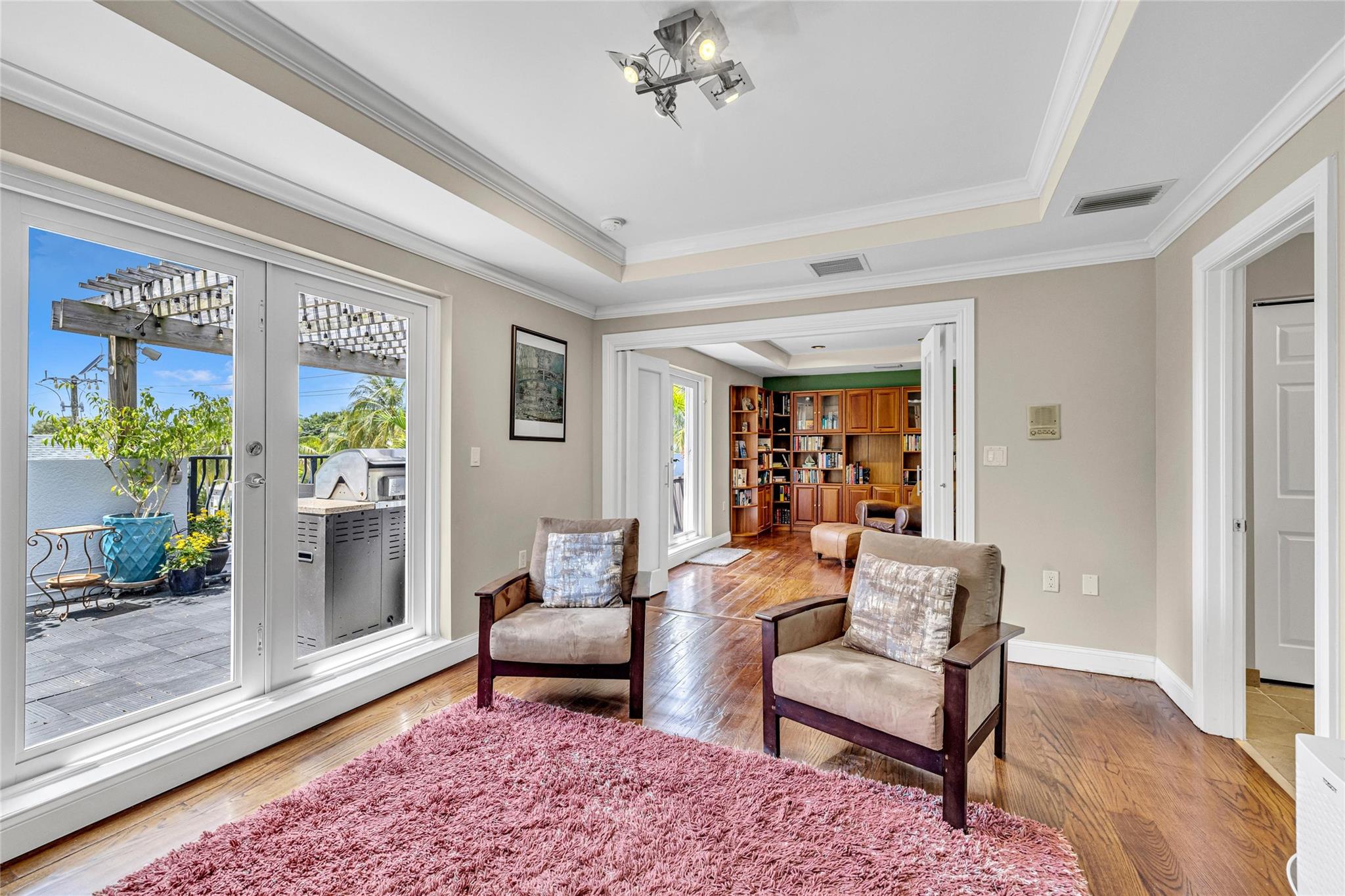 488 SW 5th Ave 488
