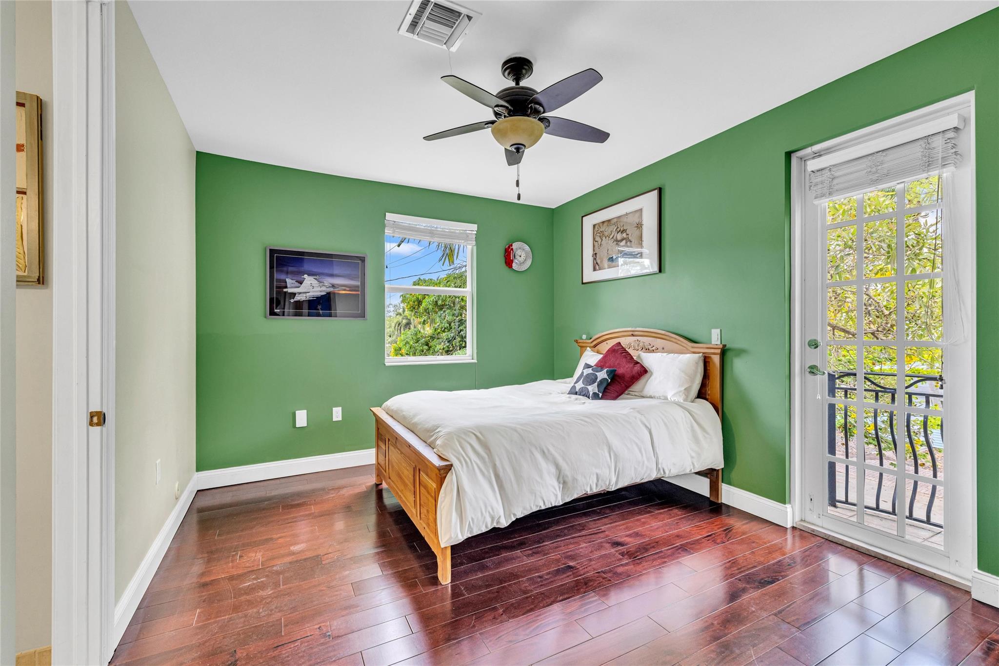 488 SW 5th Ave 488