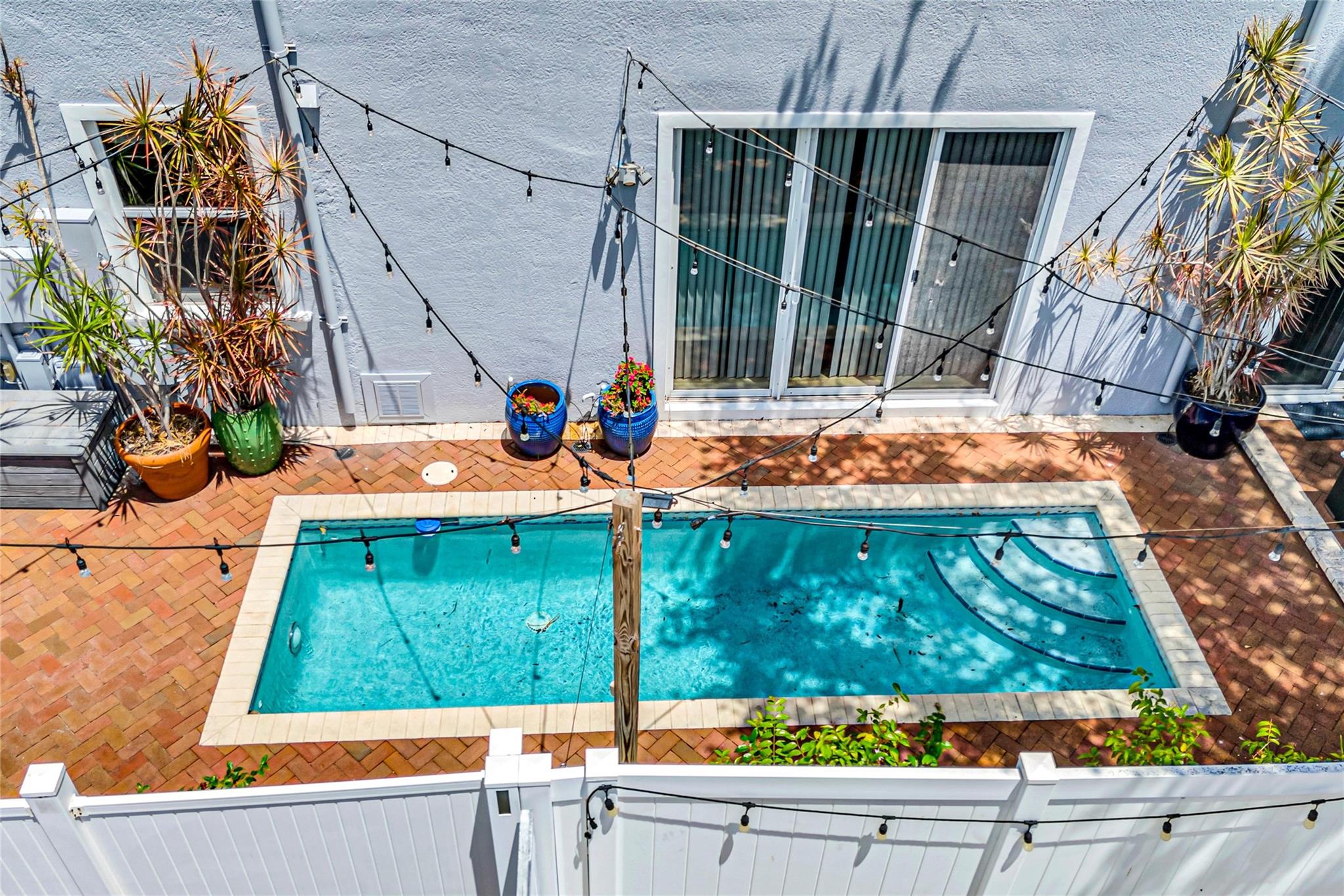 488 SW 5th Ave 488