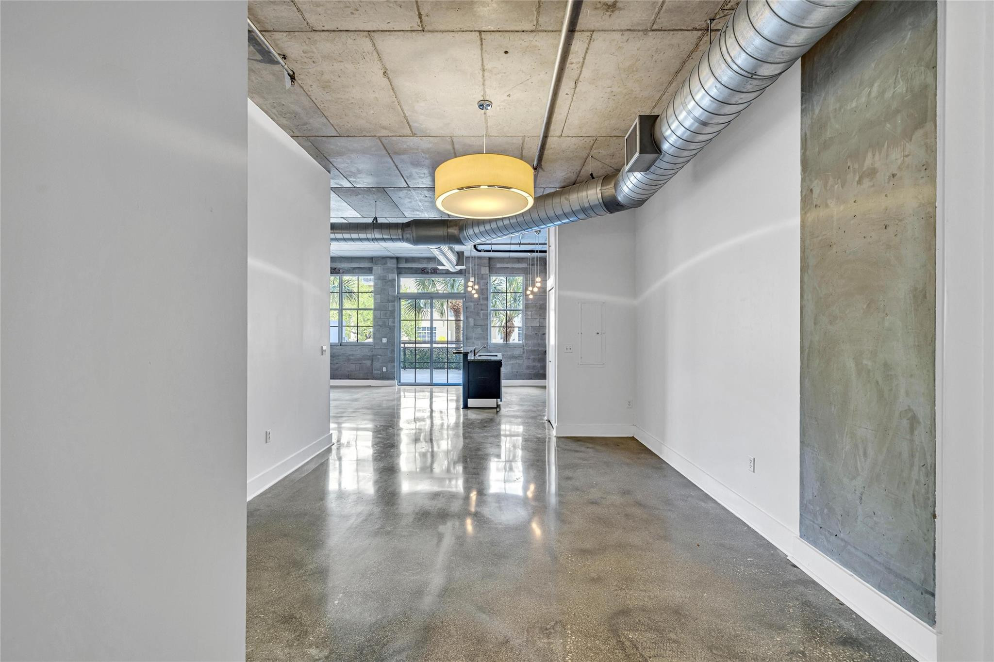 410 NW 1st Ave 203