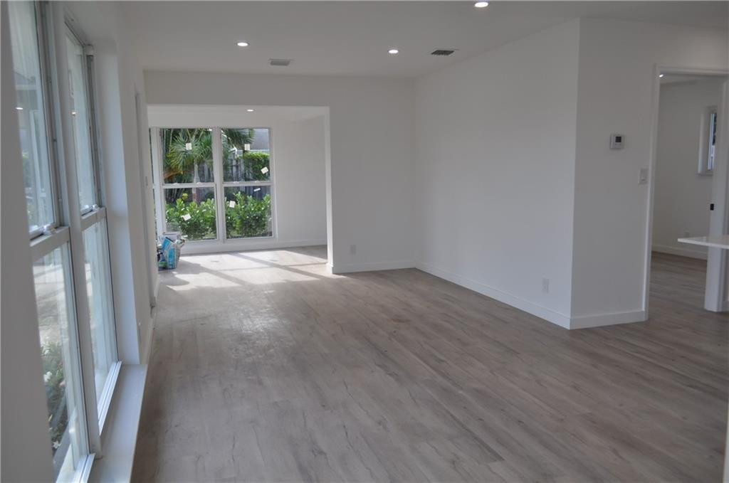 1625 NE 15th Avenue 2