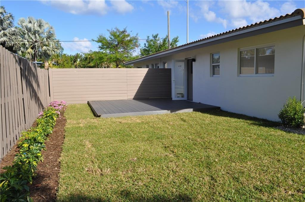 1625 NE 15th Avenue 2