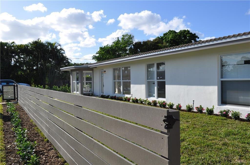 1625 NE 15th Avenue 2