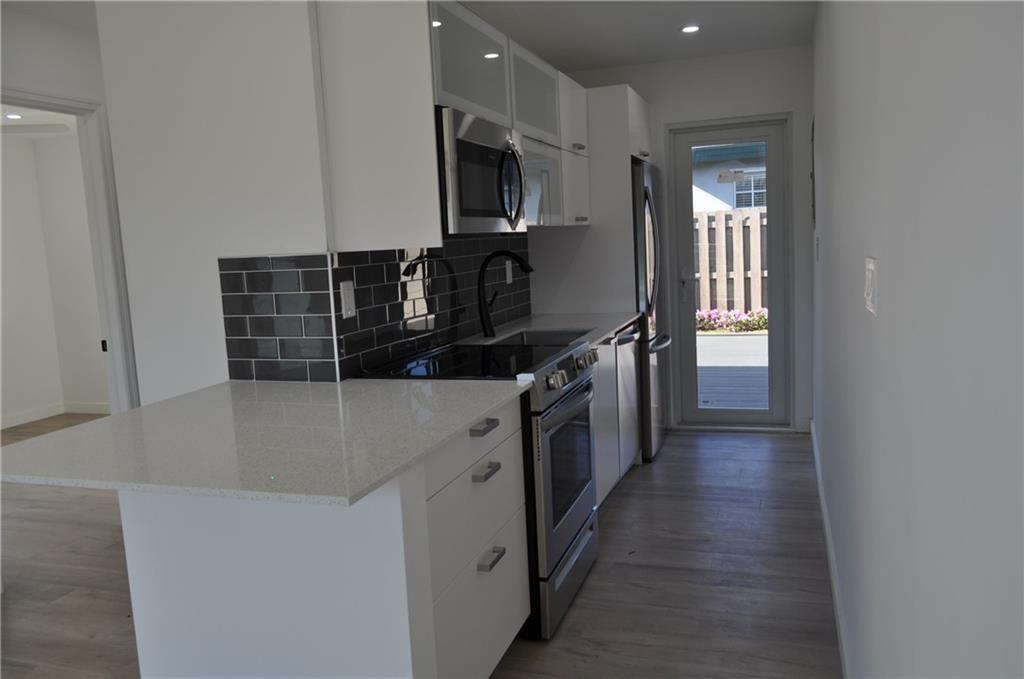 1625 NE 15th Avenue 2