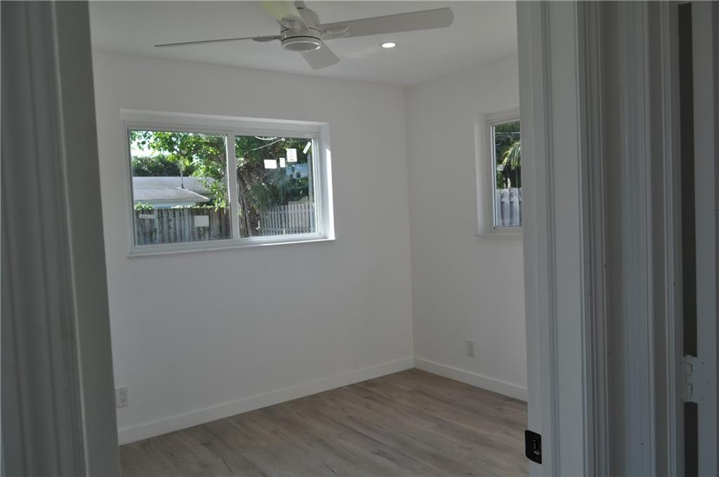 1625 NE 15th Avenue 2