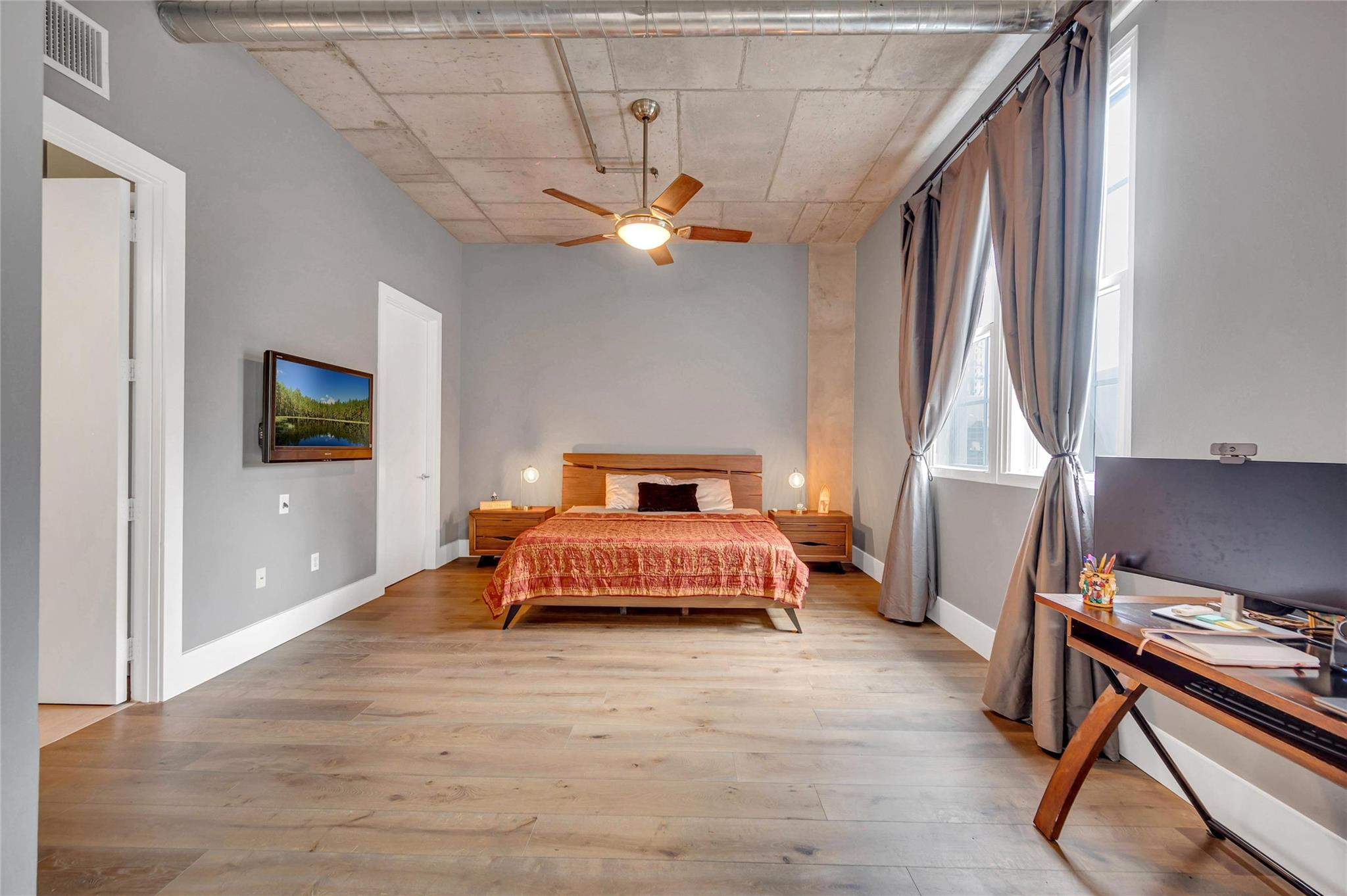 410 NW 1st Ave 202