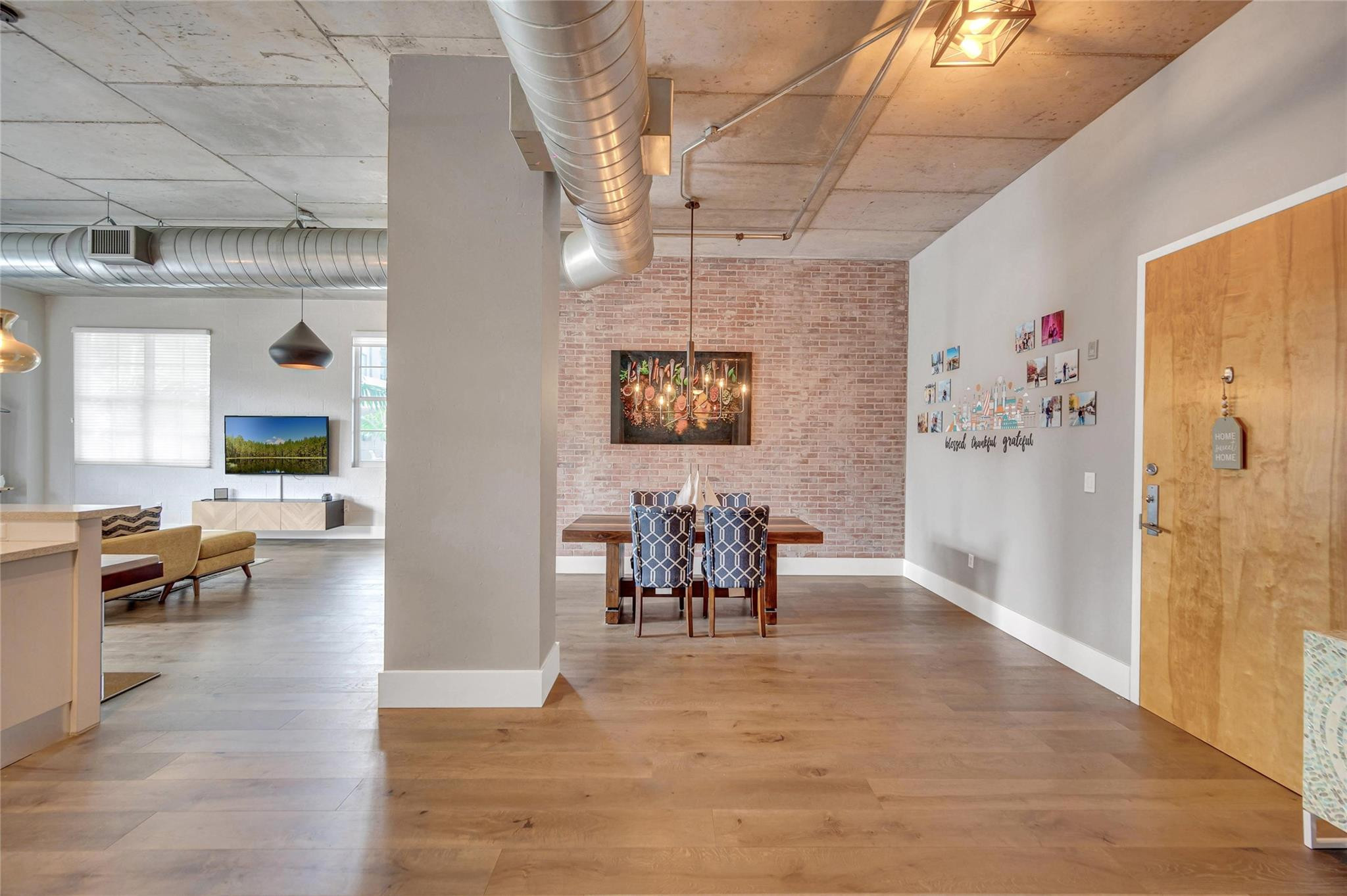 410 NW 1st Ave 202