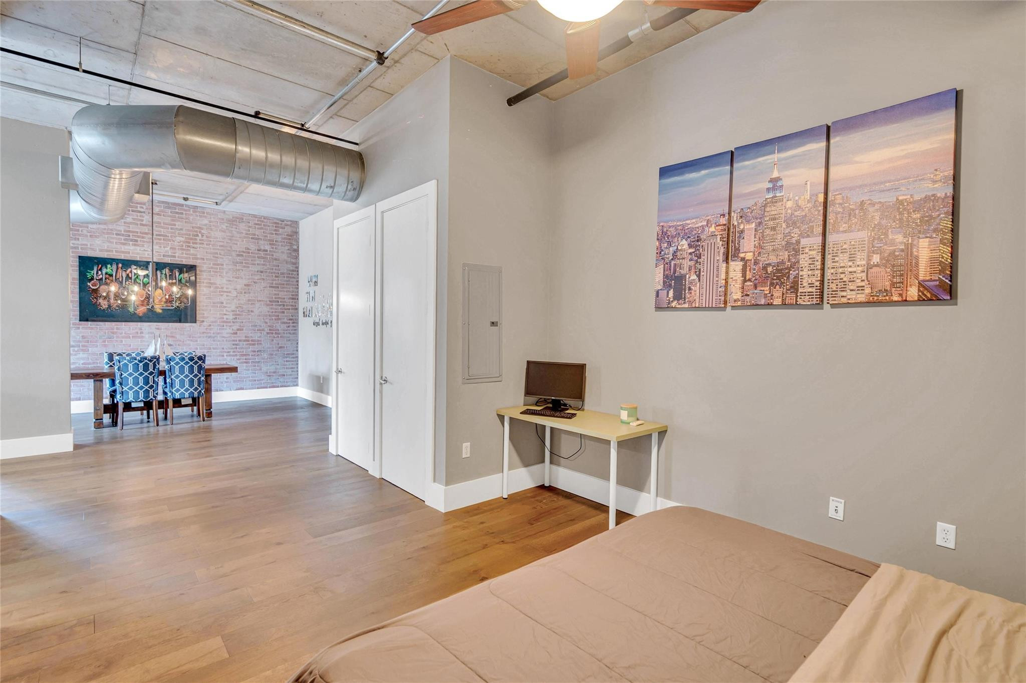 410 NW 1st Ave 202