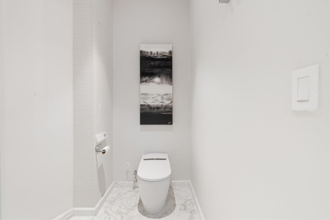 701 N Beach Blvd 212