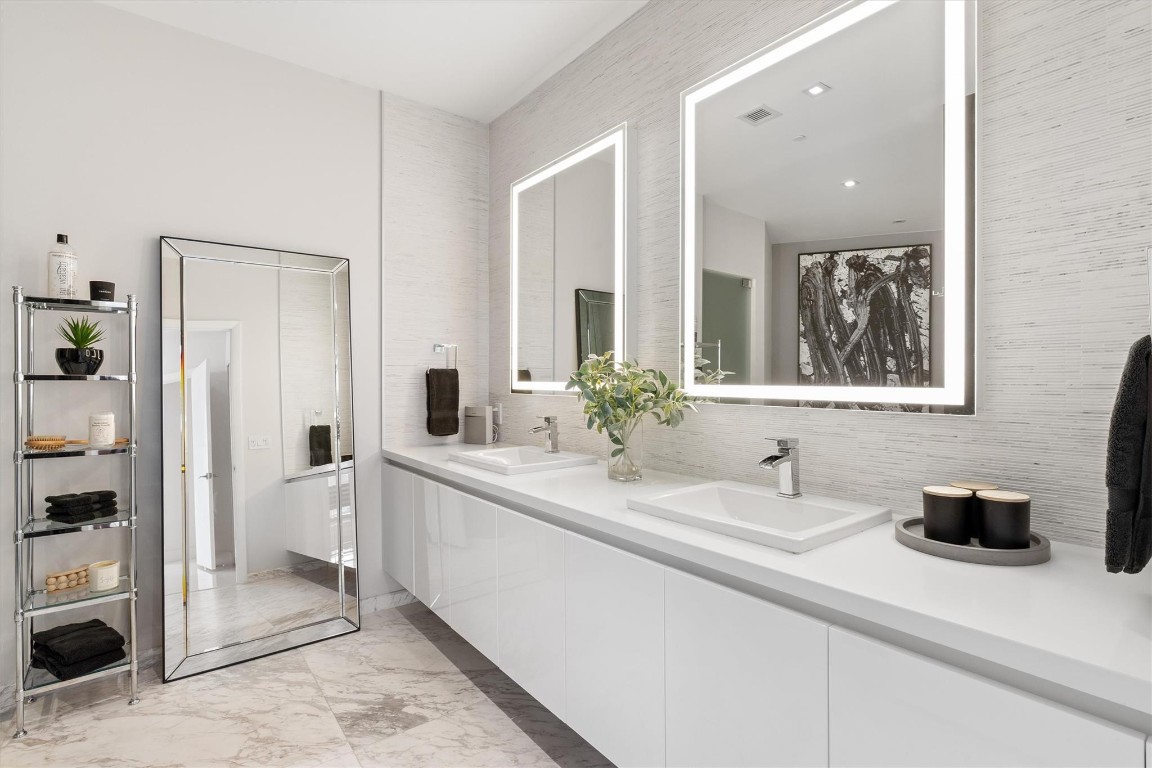 701 N Beach Blvd 212