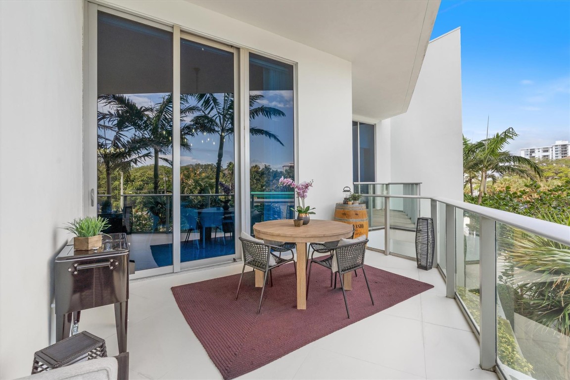 701 N Beach Blvd 212