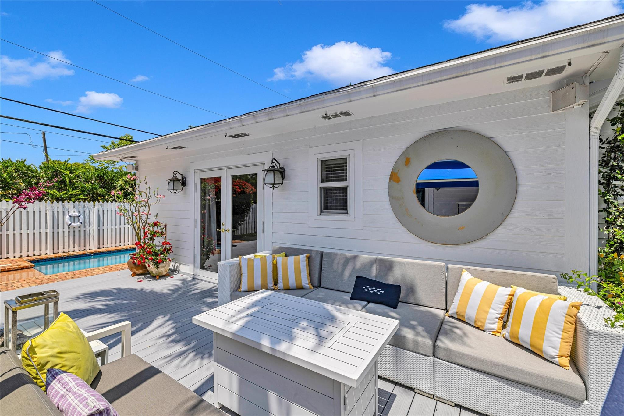 315 NE 14th Ave
