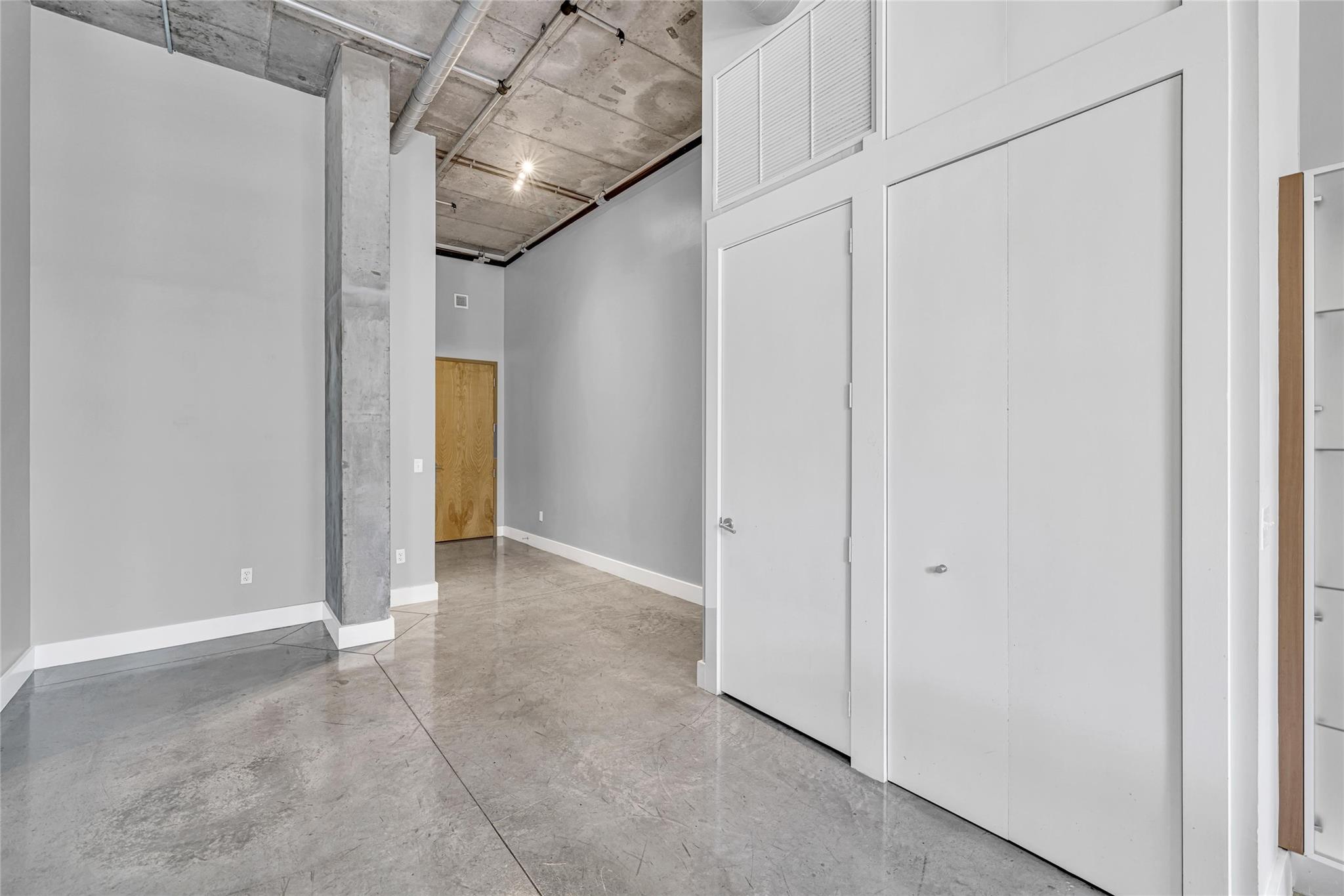 434 NW 1st Ave 303