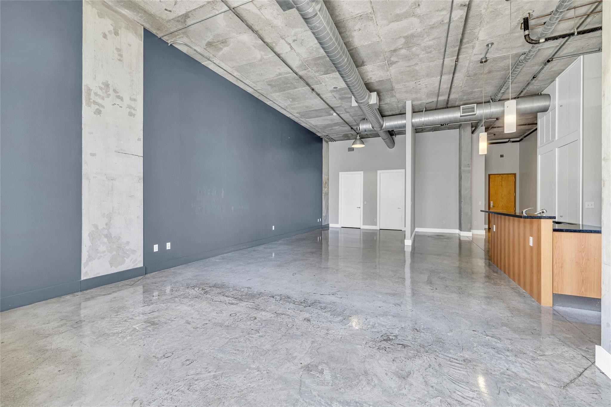 434 NW 1st Ave 303