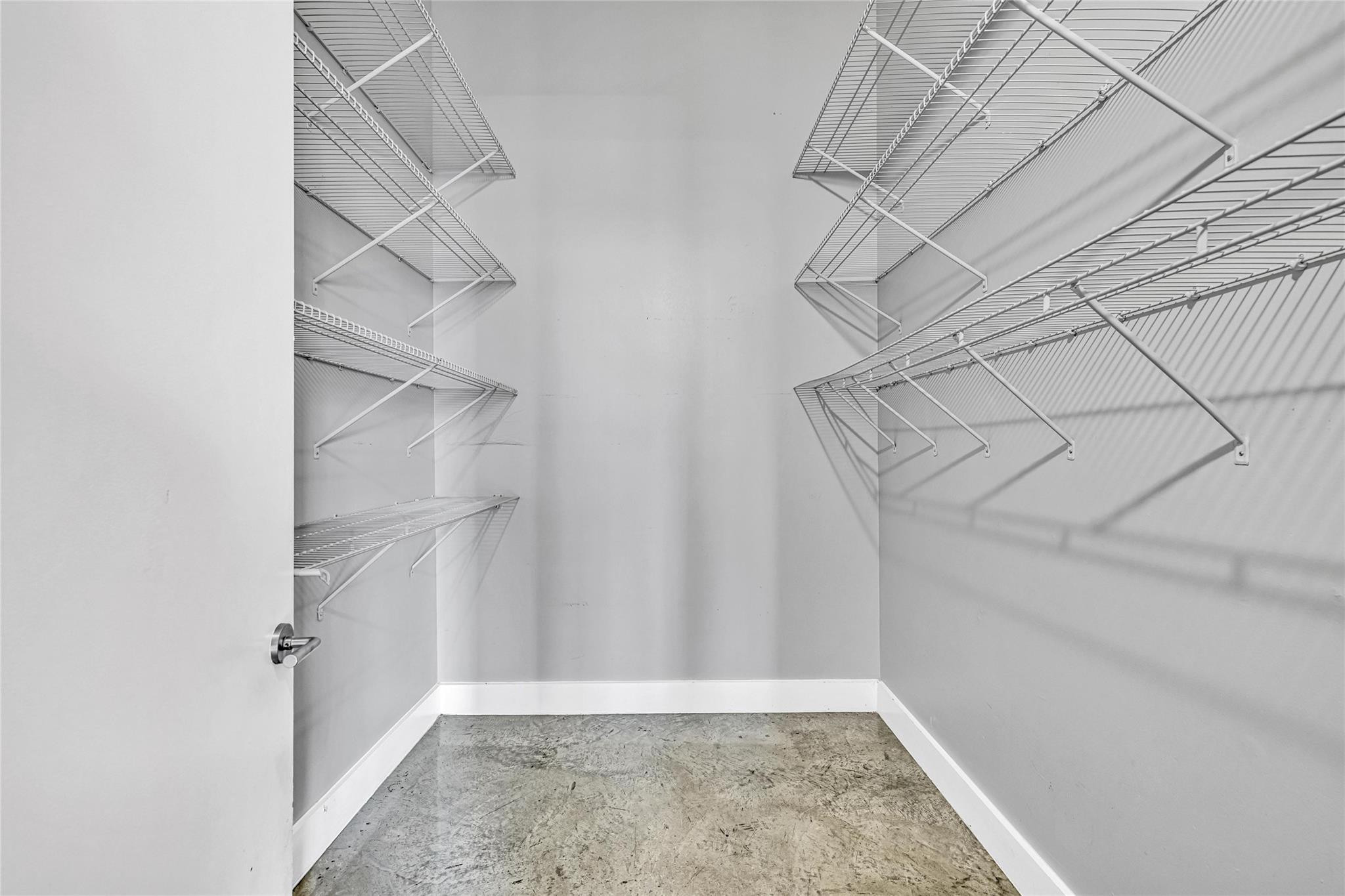 434 NW 1st Ave 303