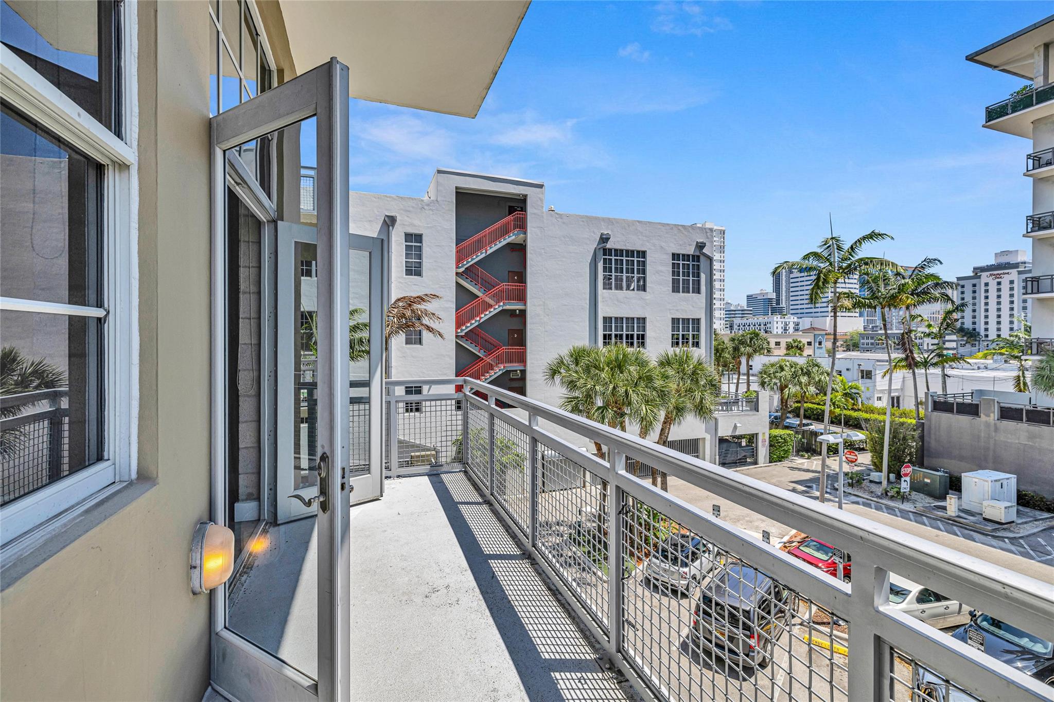 434 NW 1st Ave 303