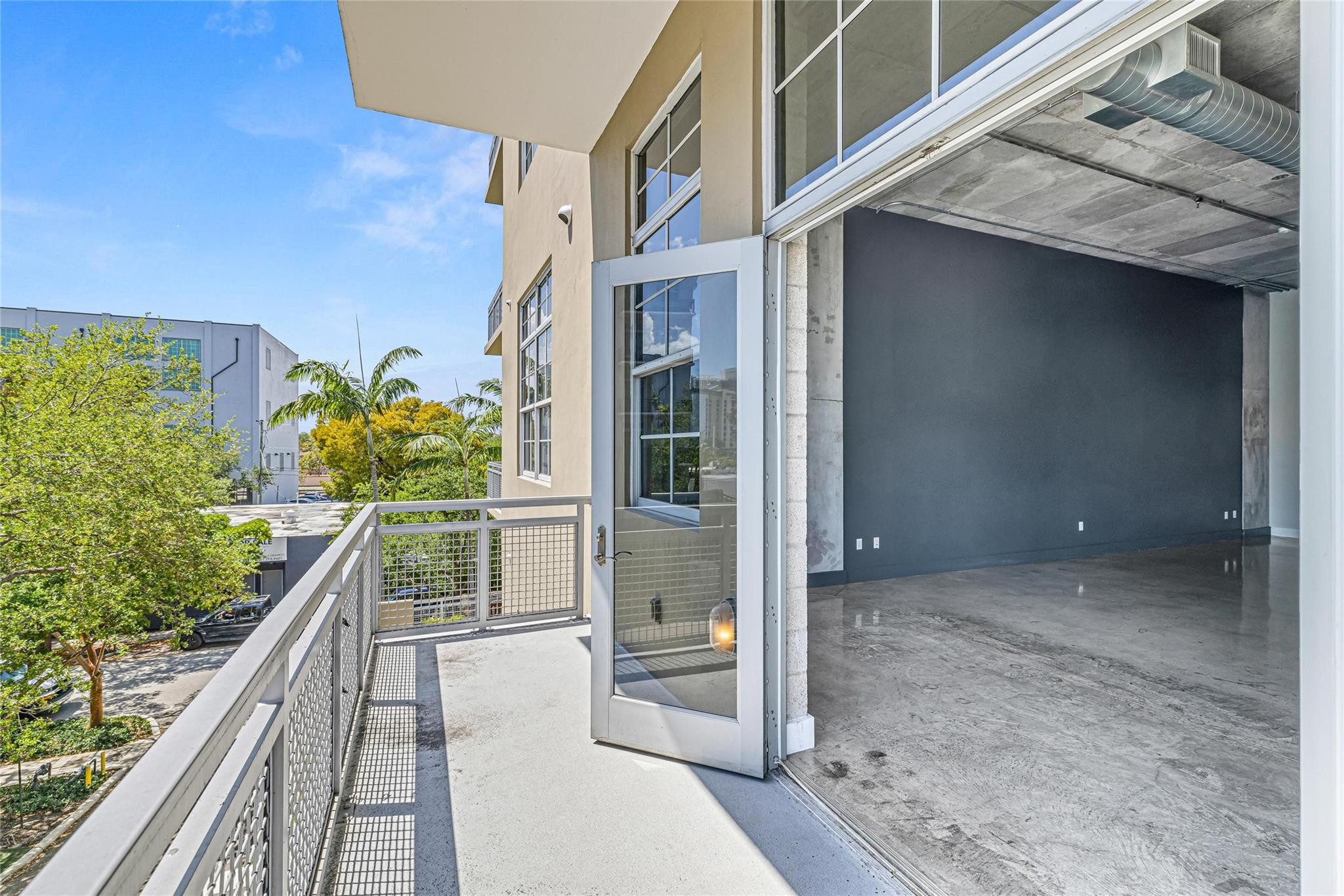 434 NW 1st Ave 303