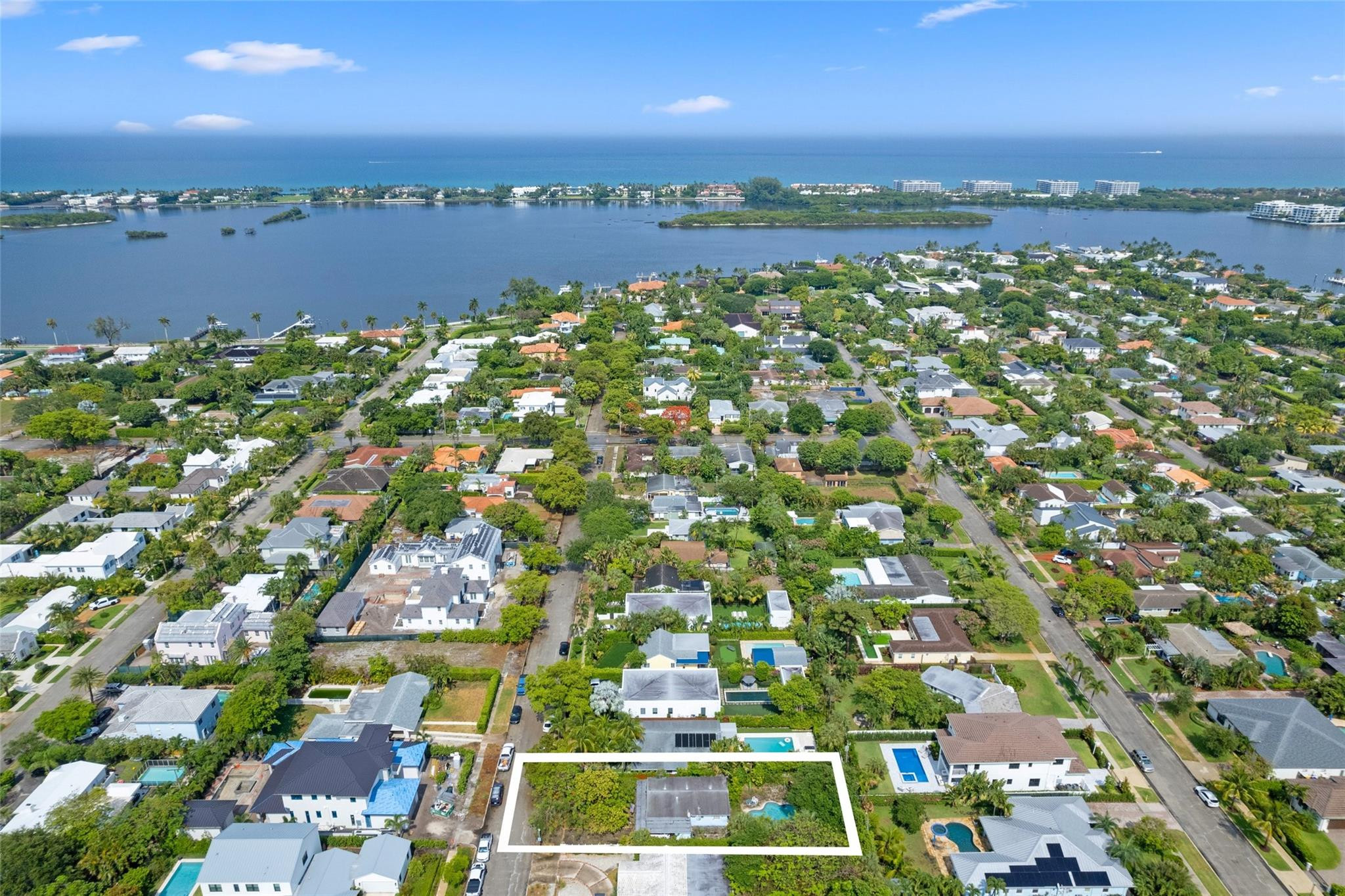 246 Seville Rd
