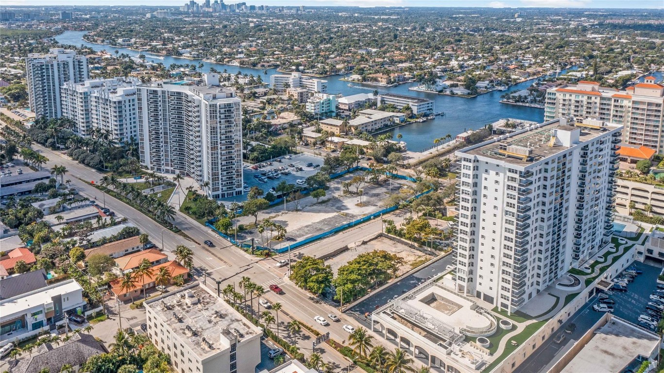 3015 N Ocean Blvd 10J