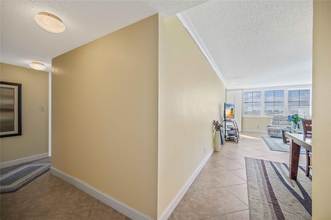 3015 N Ocean Blvd 10J