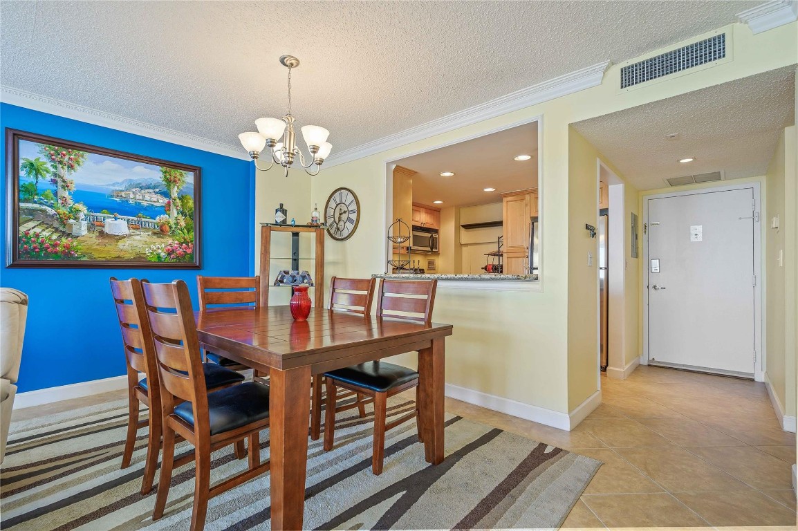 3015 N Ocean Blvd 10J