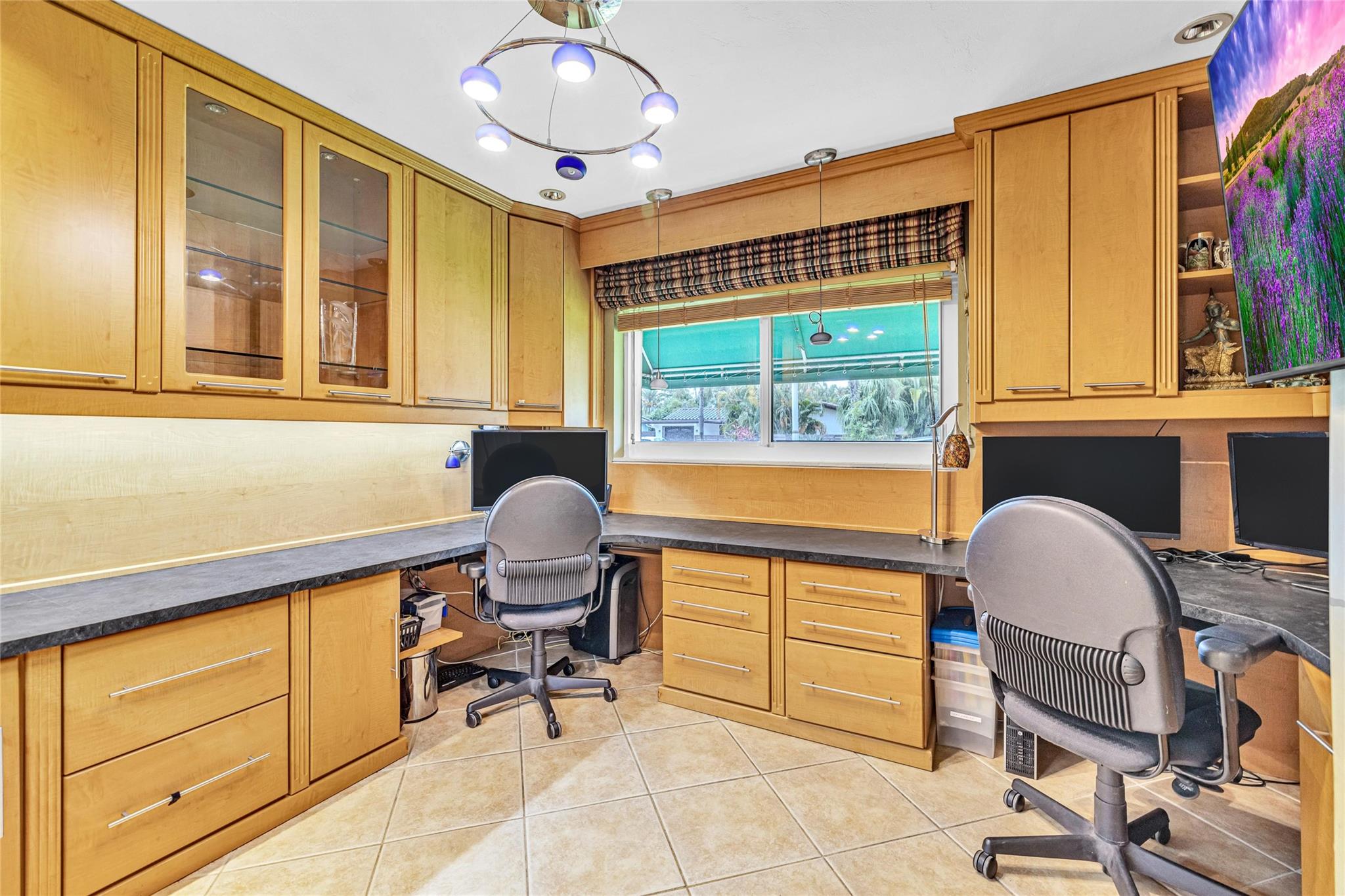 3497 NE 19th Ave