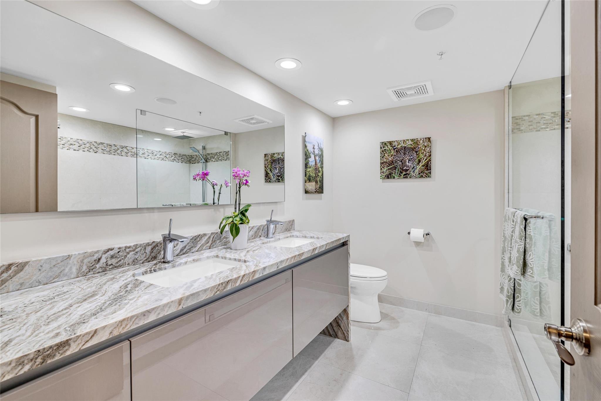 610 W Las Olas Blvd 1911N